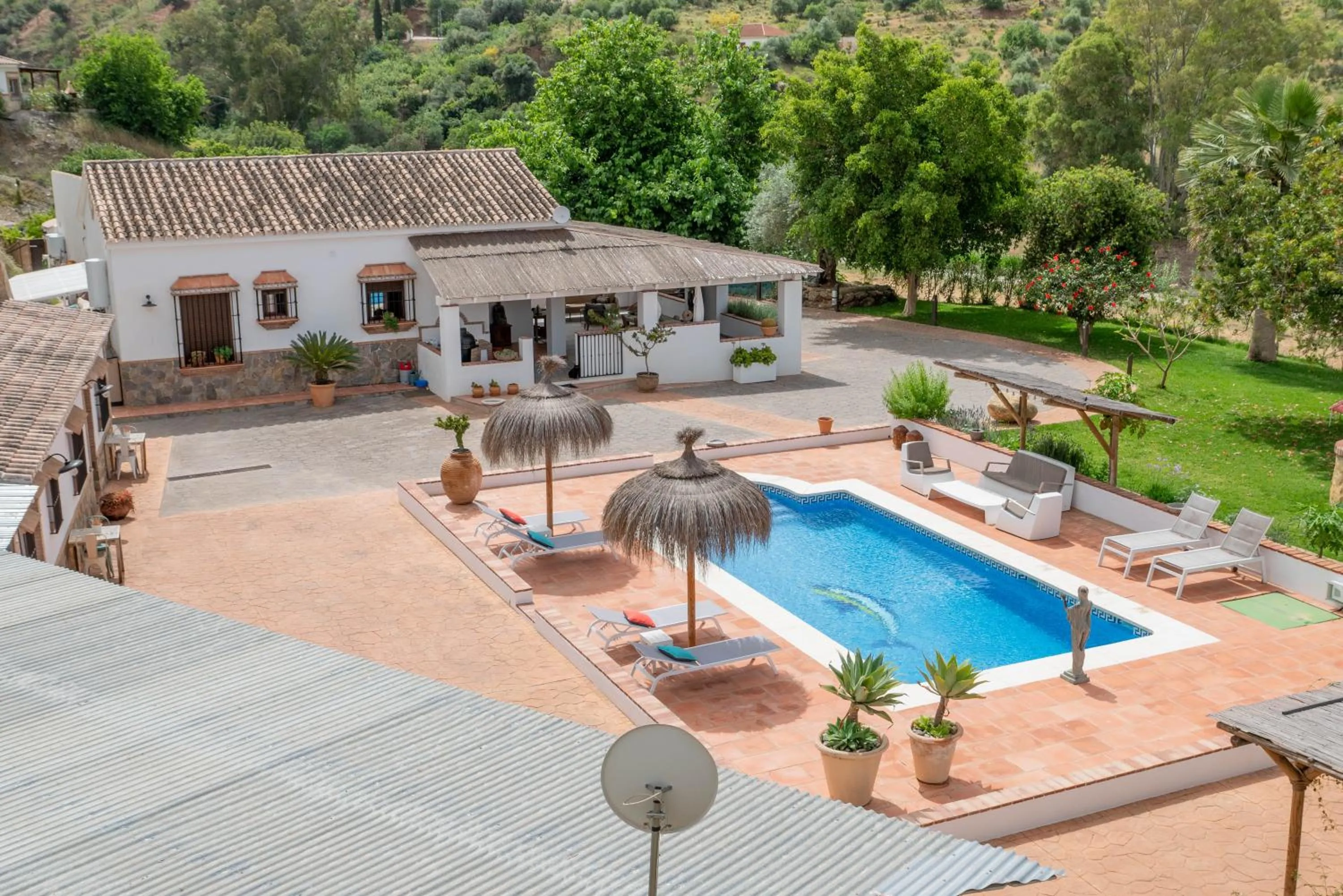 Property building in Finca Las Hierbas B&B