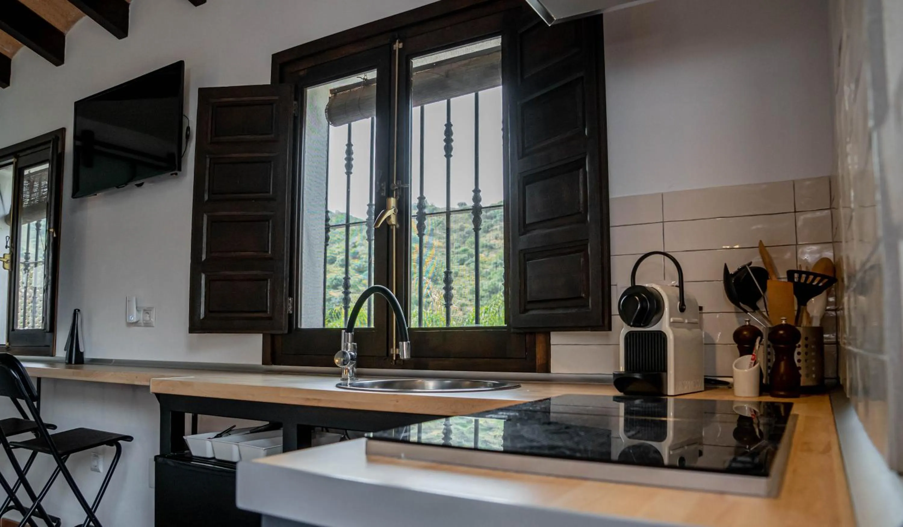 Coffee/tea facilities in Finca Las Hierbas B&B