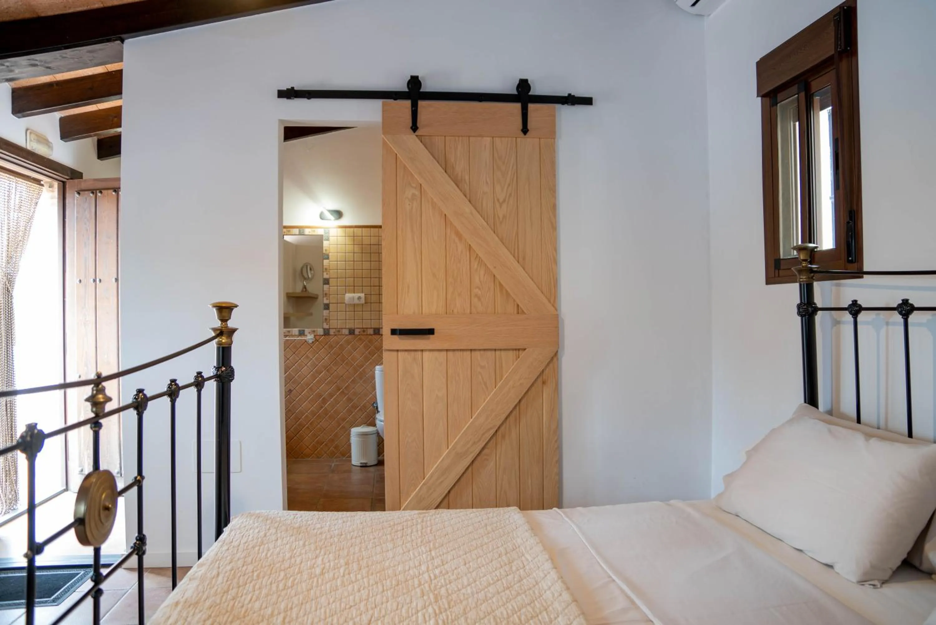 Bathroom, Bed in Finca Las Hierbas B&B
