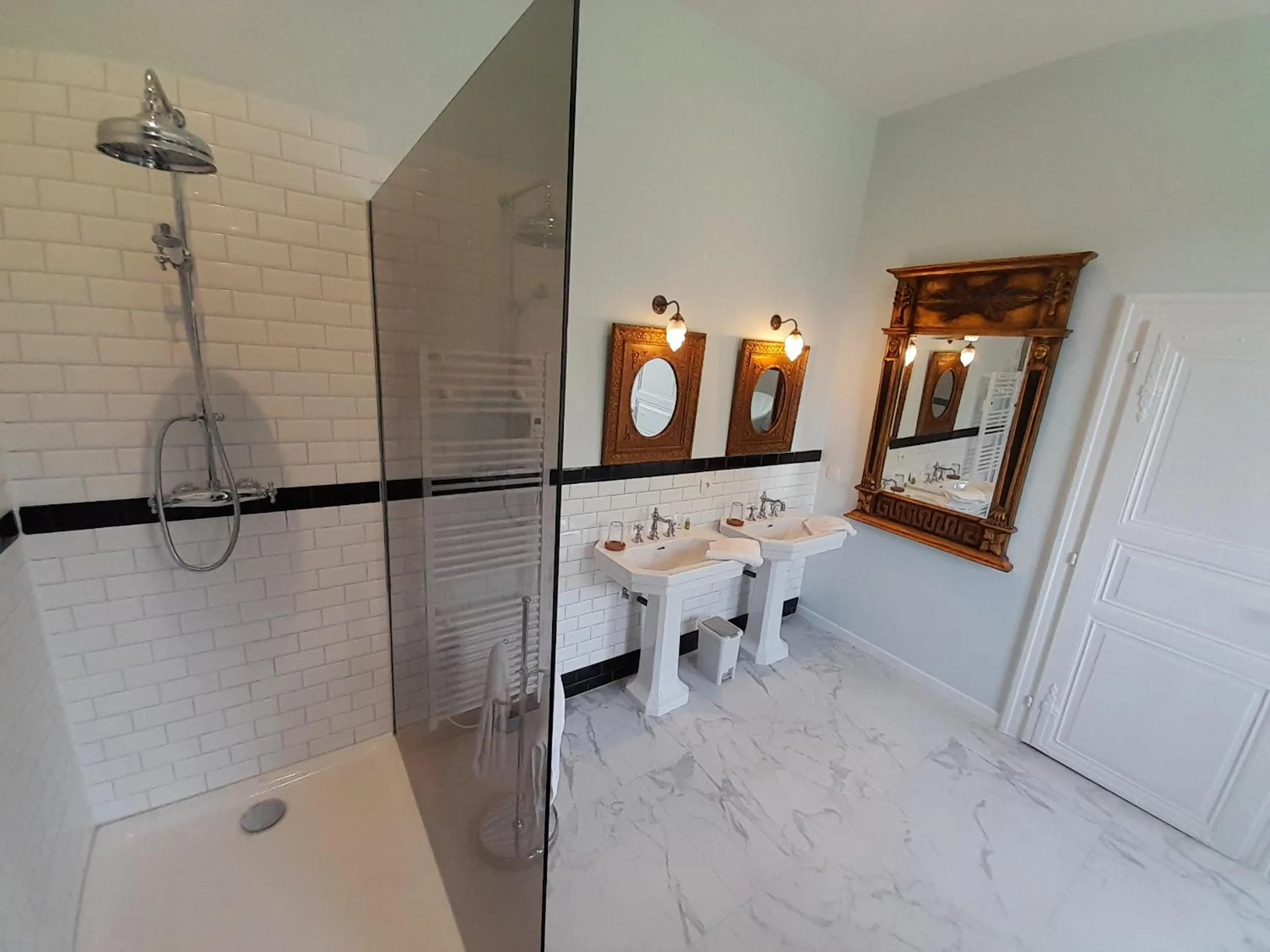 Bathroom in Château De Werde