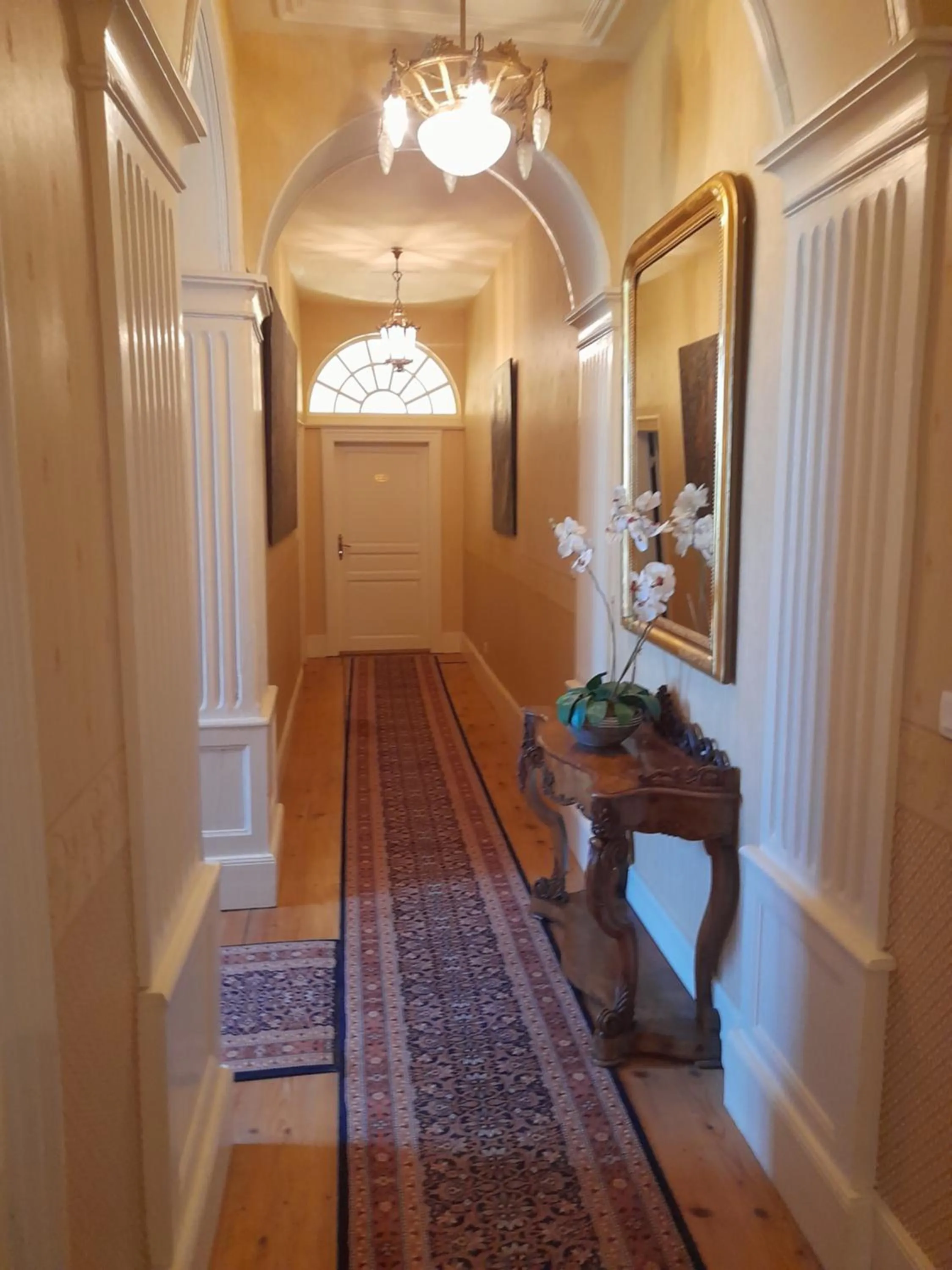 Property building in Château De Werde