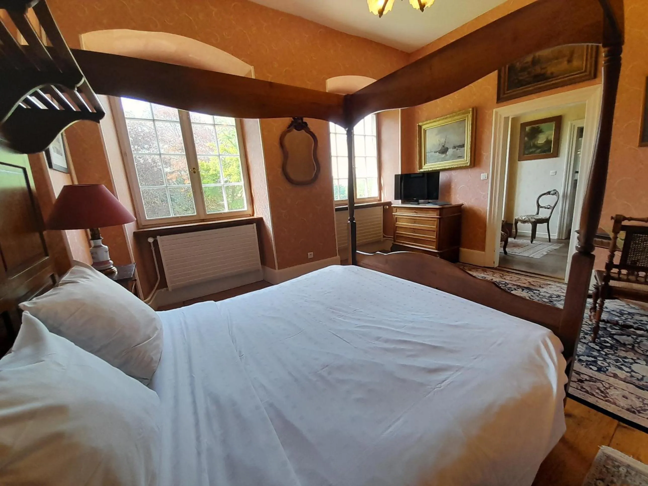 Photo of the whole room, Bed in Château De Werde