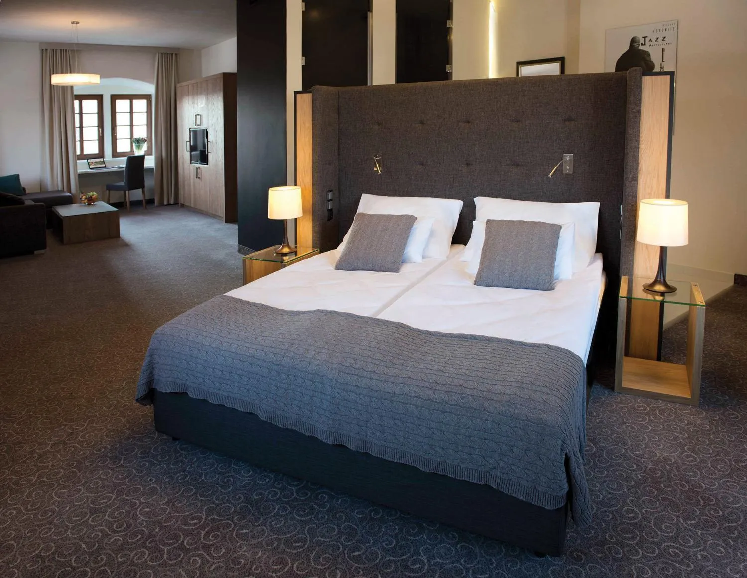 Bed in Uroczysko Siedmiu Stawów & Spa by L'Occitane