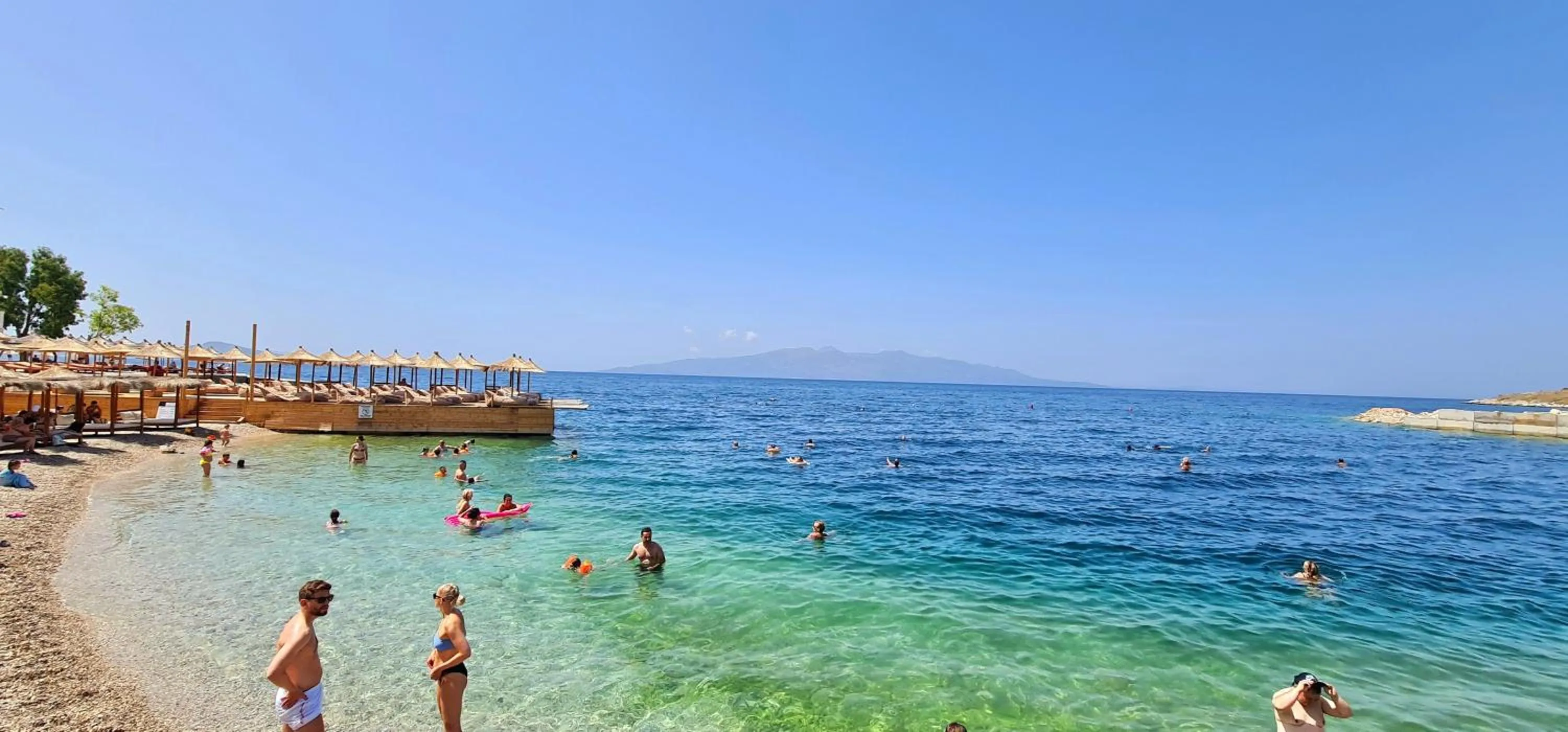 Beach in Hotel Apollon Sarande