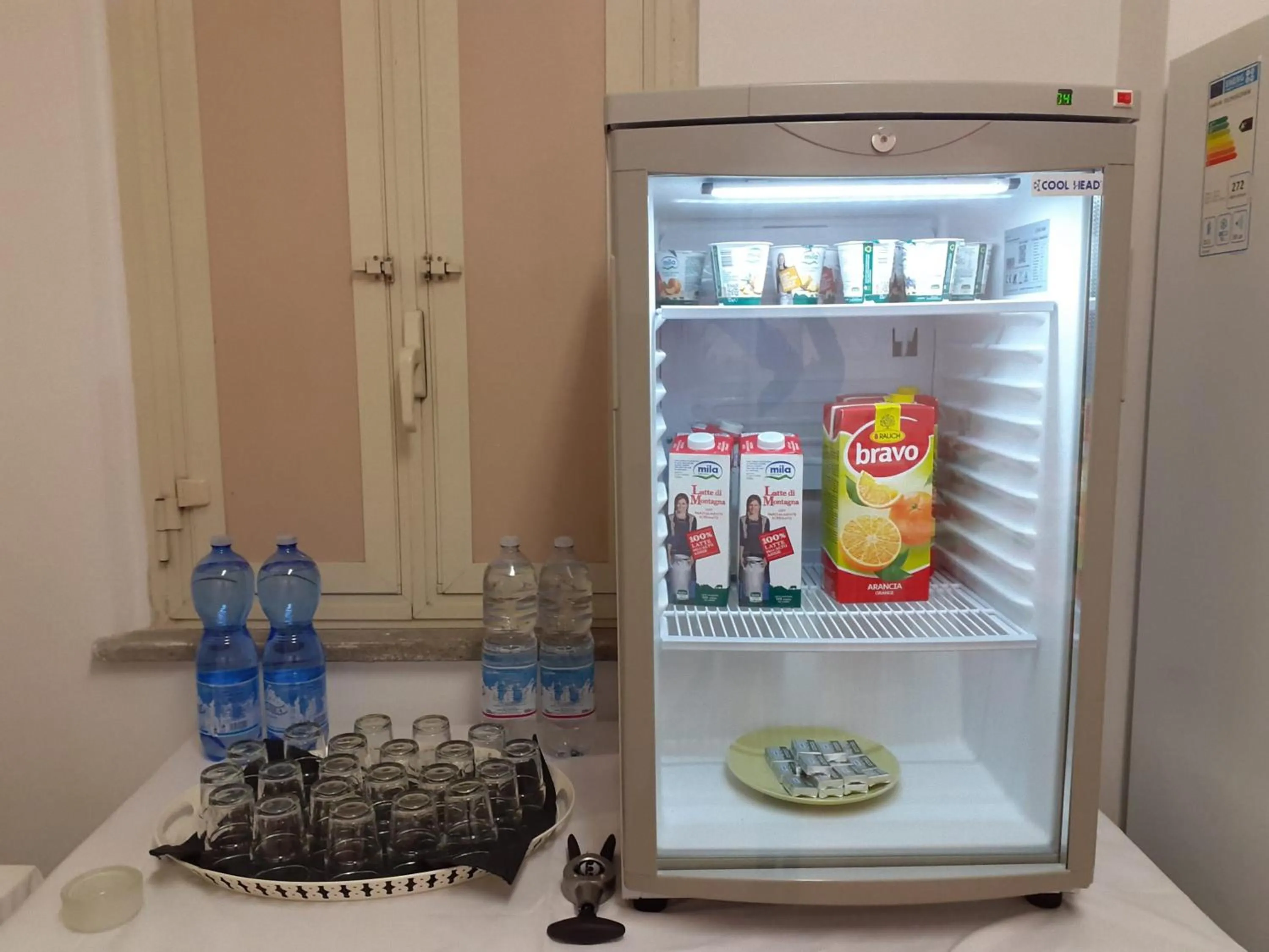 Breakfast in Minerva Monks Inn