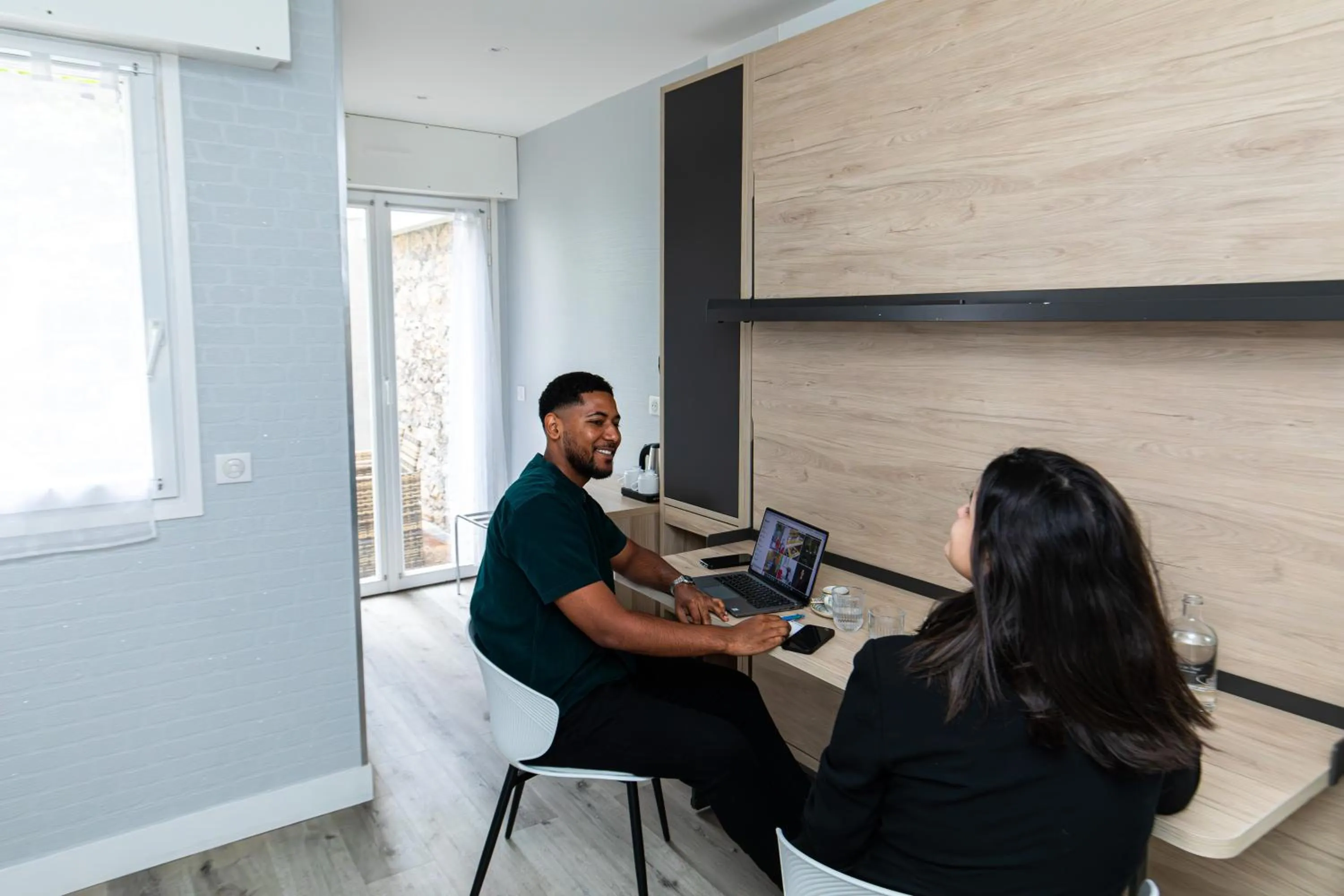 Photo of the whole room in HOTEL DE PARIS MONTPARNASSE