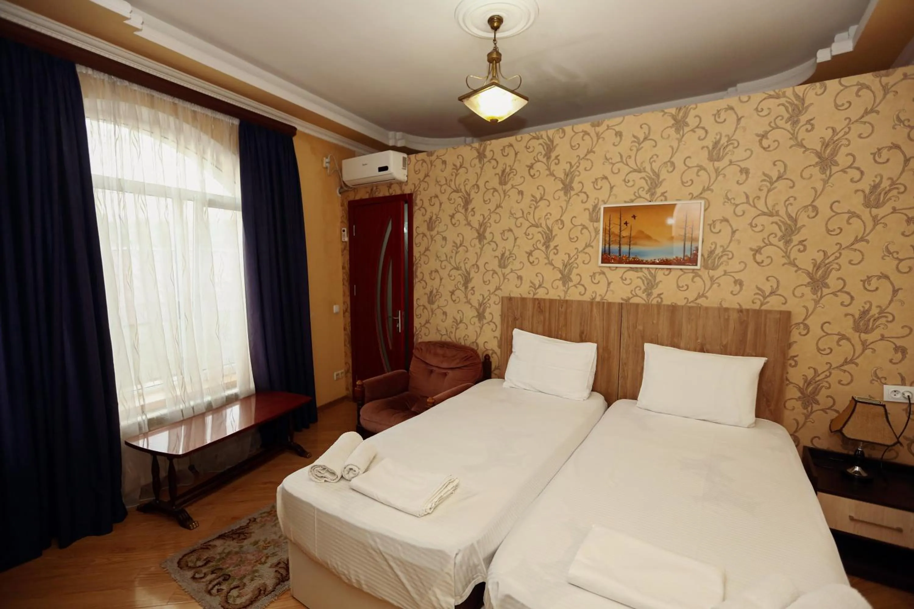 Photo of the whole room in Hotel Isaka