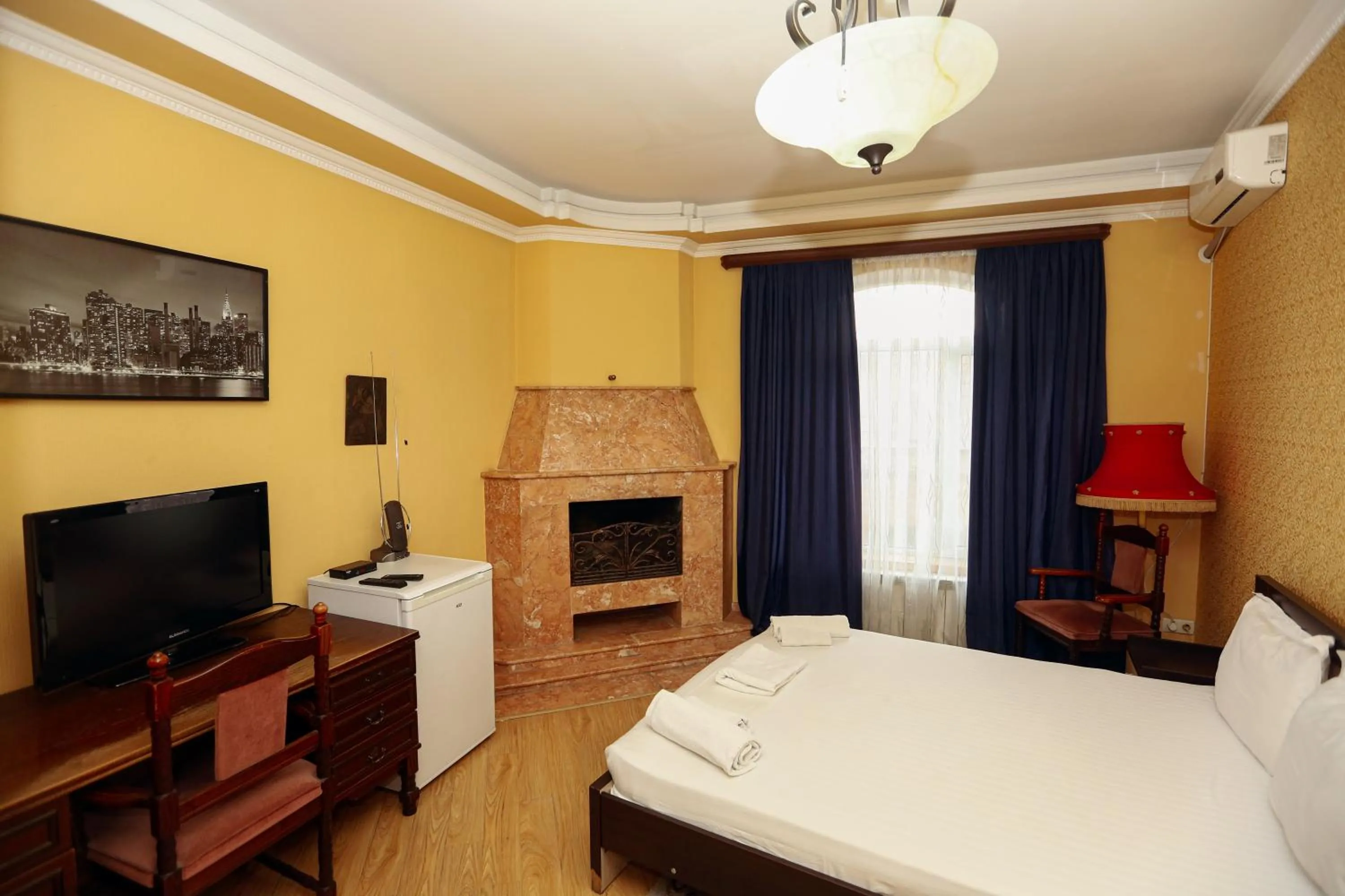 TV and multimedia in Hotel Isaka