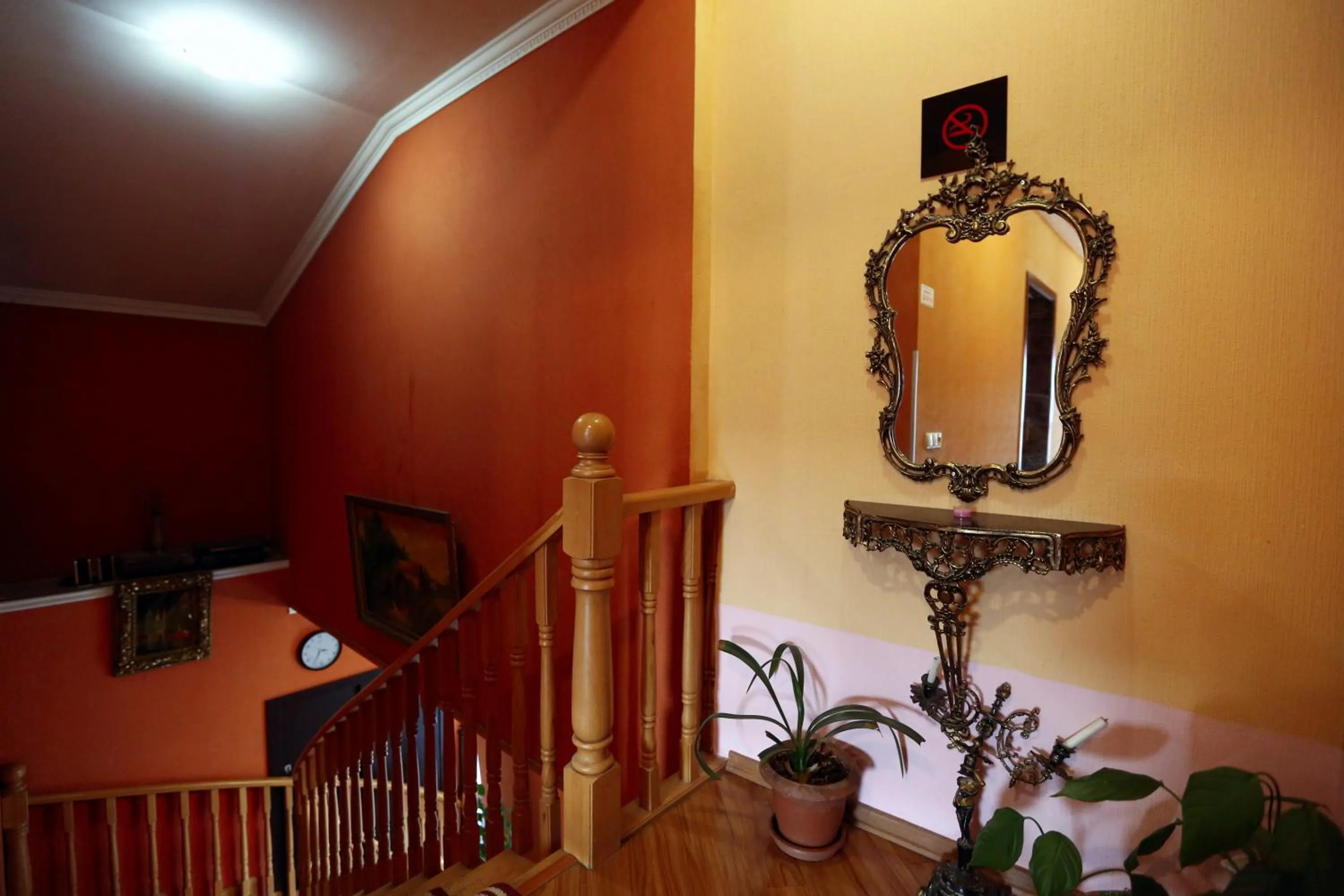 Decorative detail in Hotel Isaka