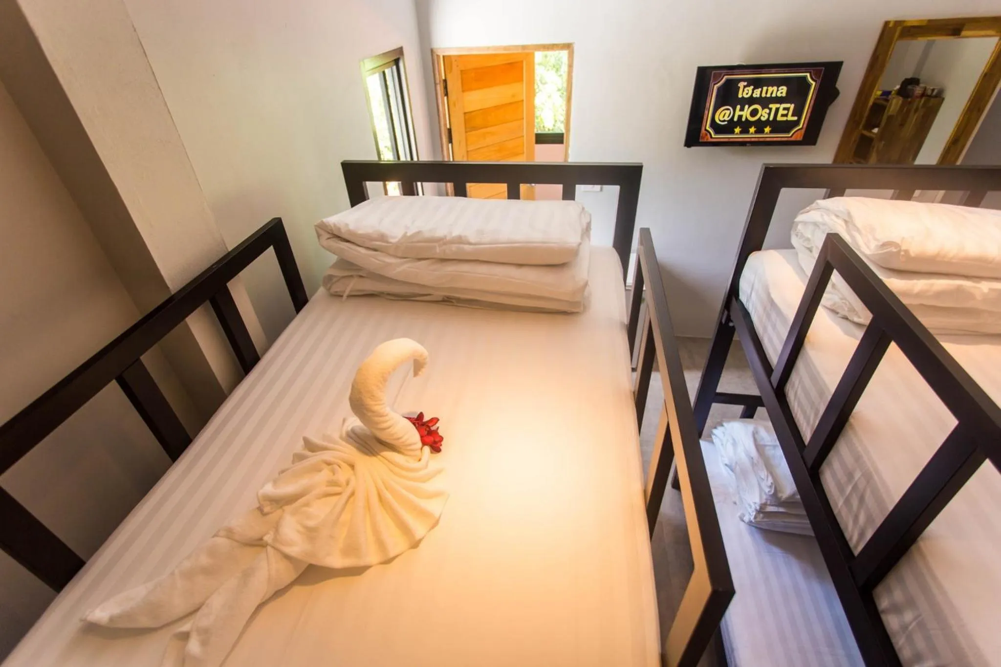 Bed in @HOsTEL PHANGAN