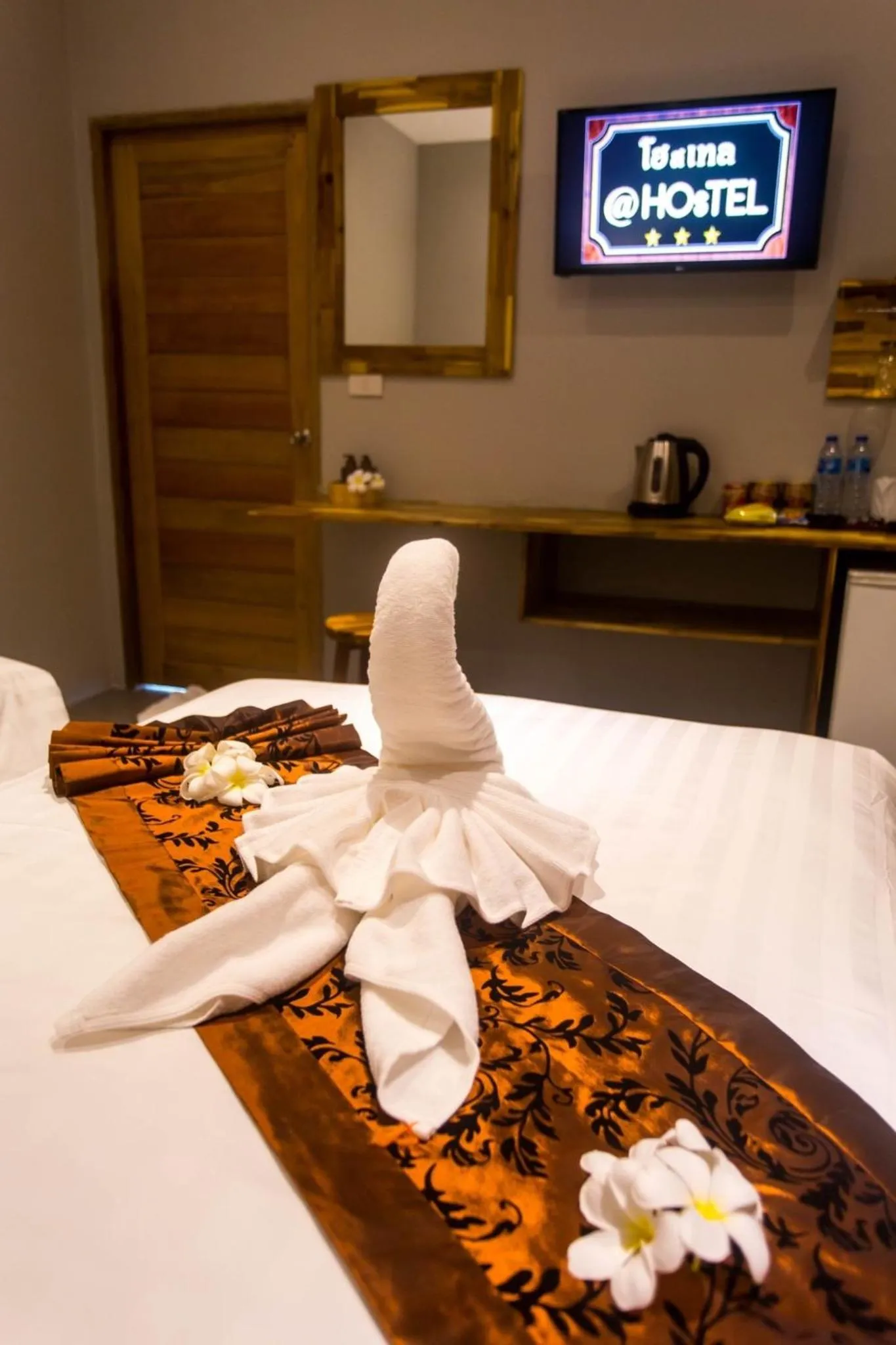 Bed in @HOsTEL PHANGAN