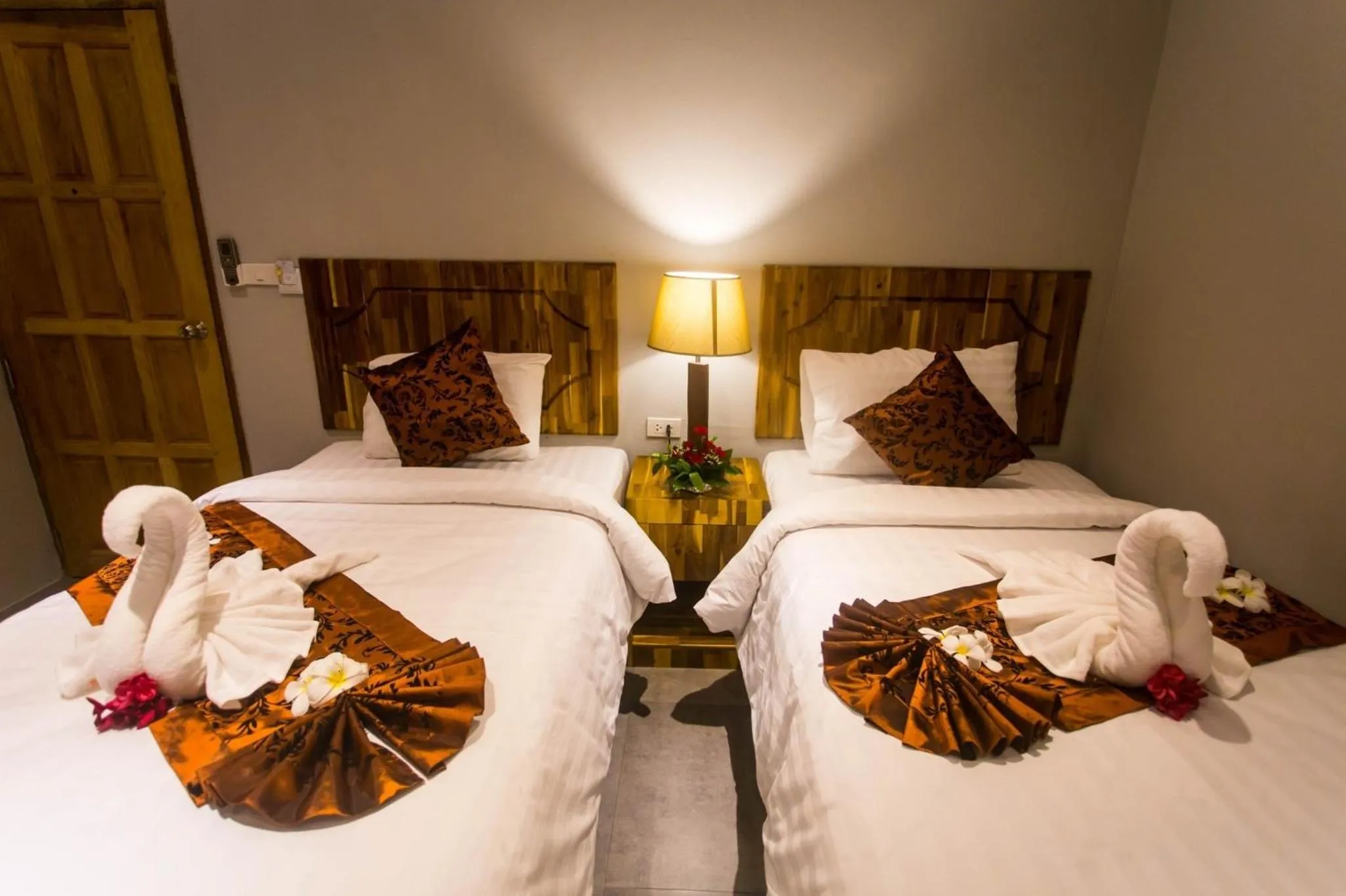 Bed in @HOsTEL PHANGAN