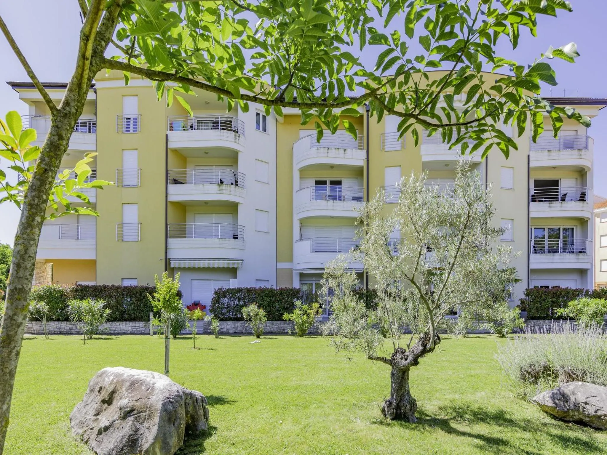 Facade/entrance in Adria Apartments