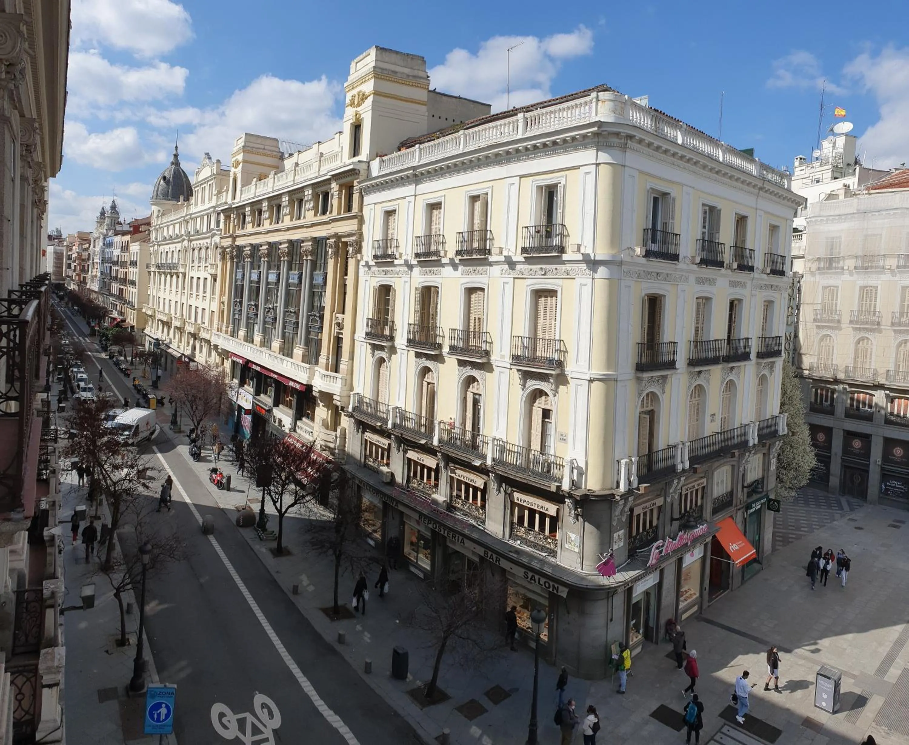 City view in Hostal Riesco