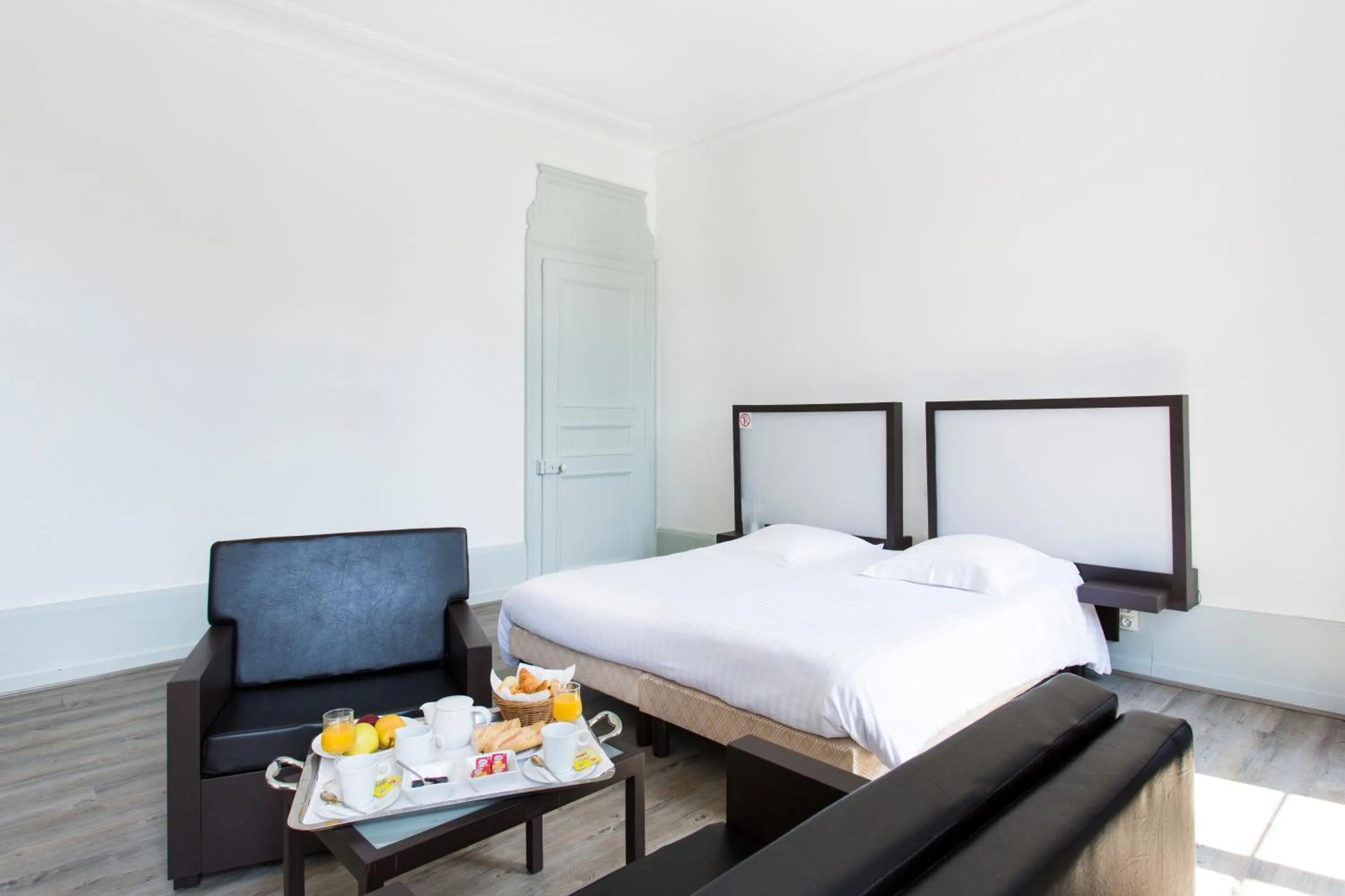 Bedroom in Le Grand Hotel de Plombières by Popinns