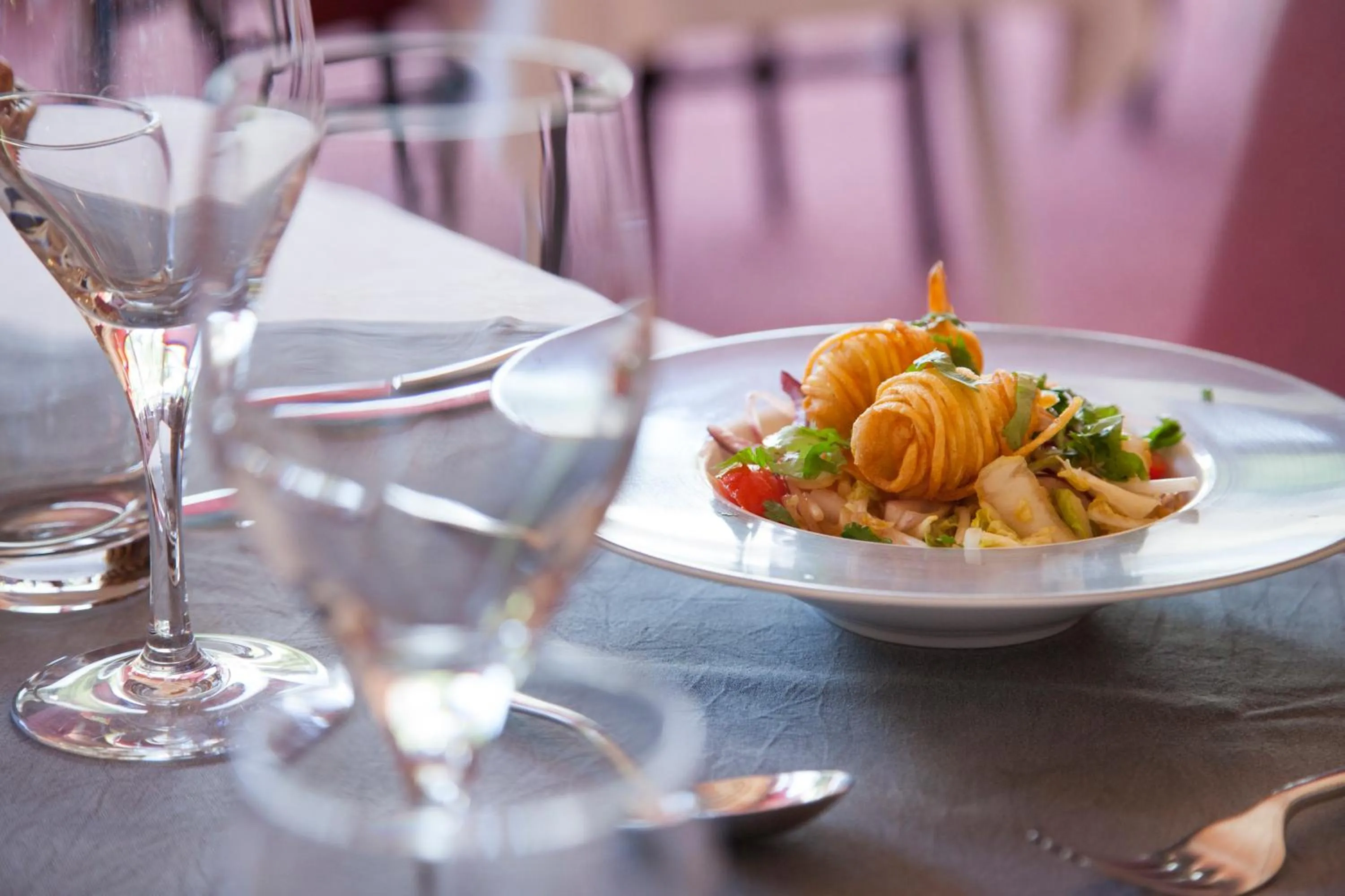 Restaurant/places to eat in Le Grand Hotel de Plombières by Popinns