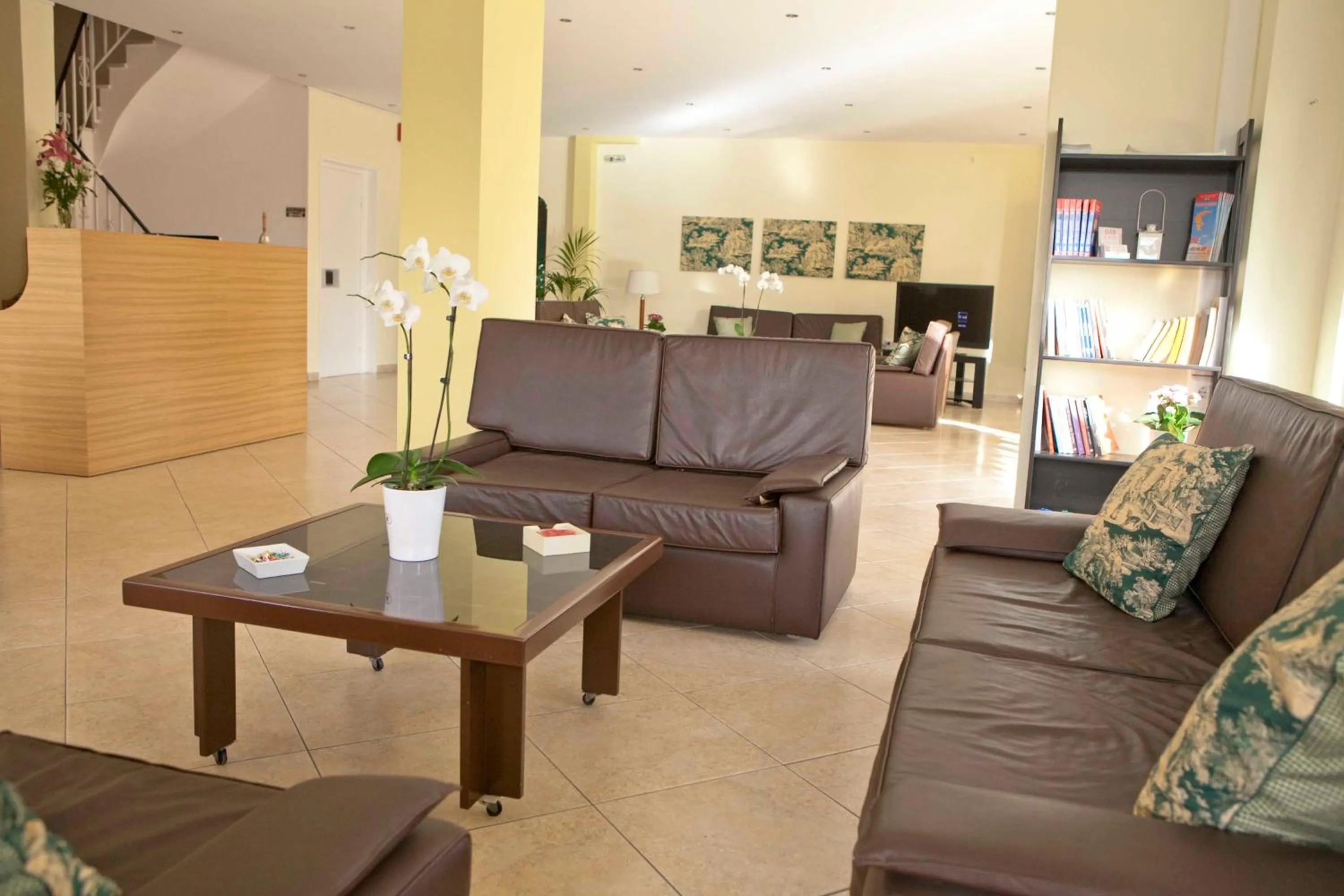 Lobby or reception in Minavra Hotel