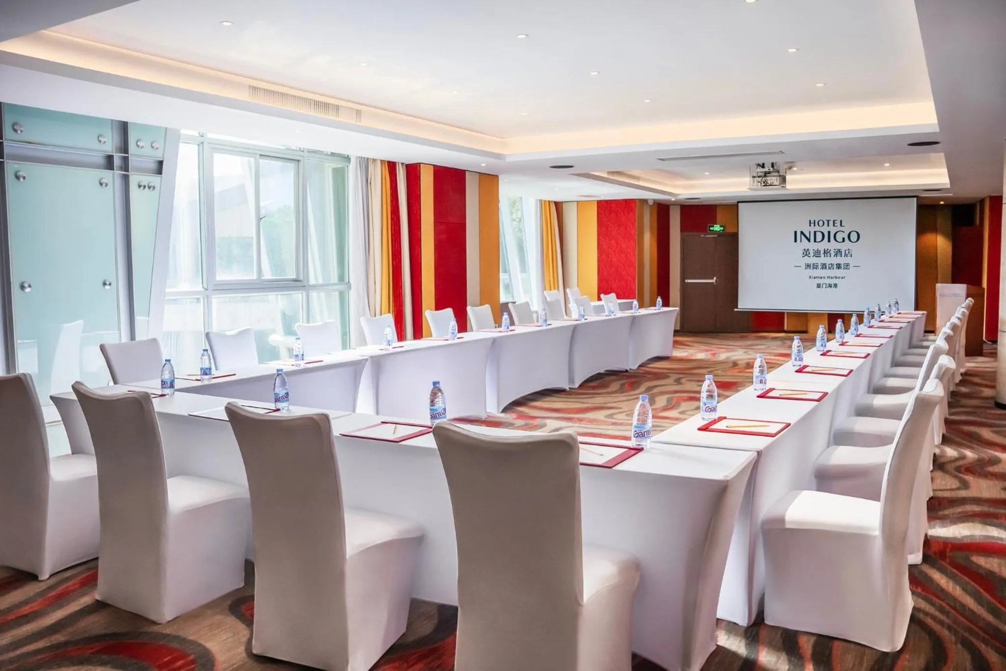 Meeting/conference room in Hotel Indigo Xiamen Harbour by IHG