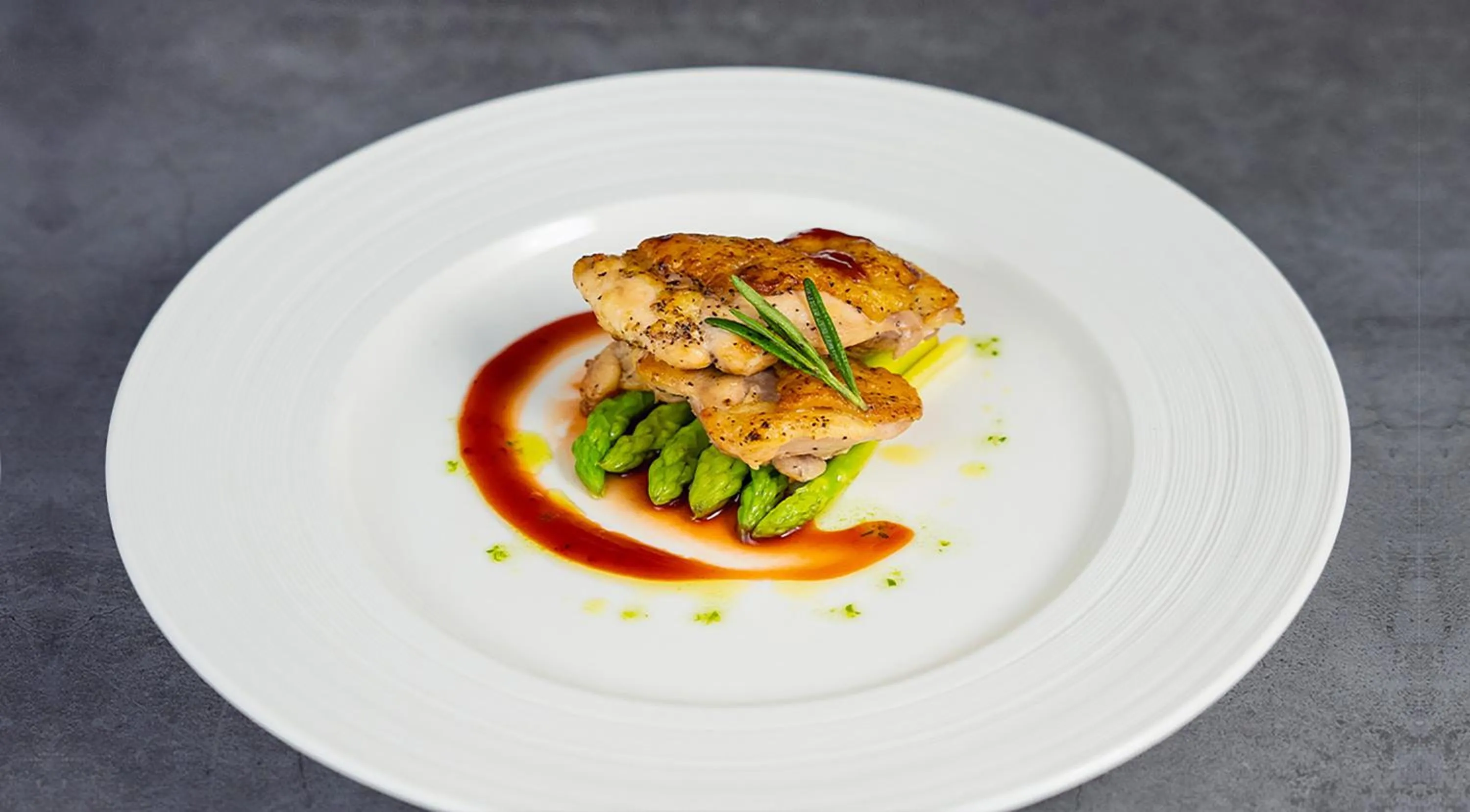 Restaurant/places to eat in Hotel Indigo Xiamen Harbour by IHG