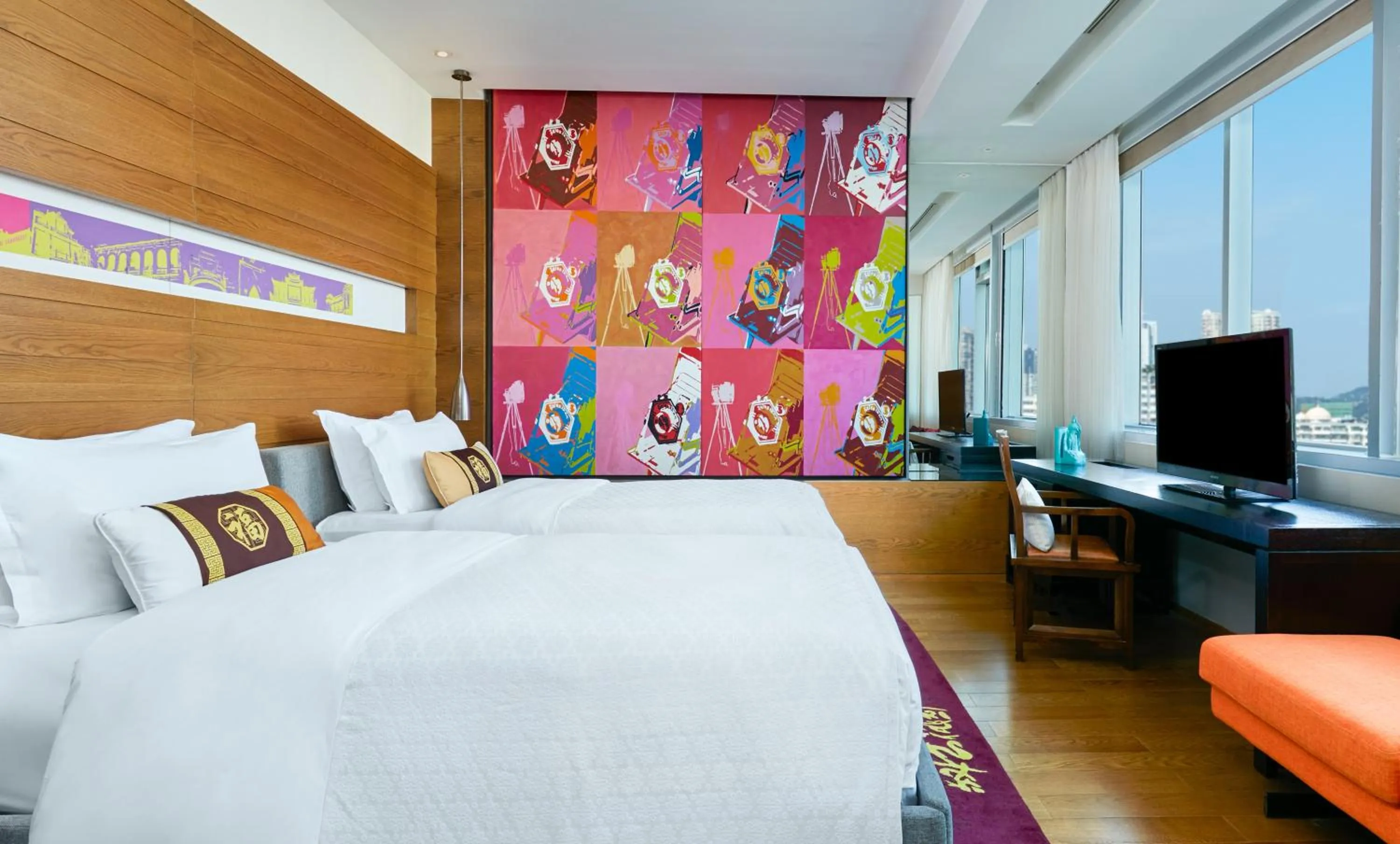 Photo of the whole room, Bed in Hotel Indigo Xiamen Harbour by IHG