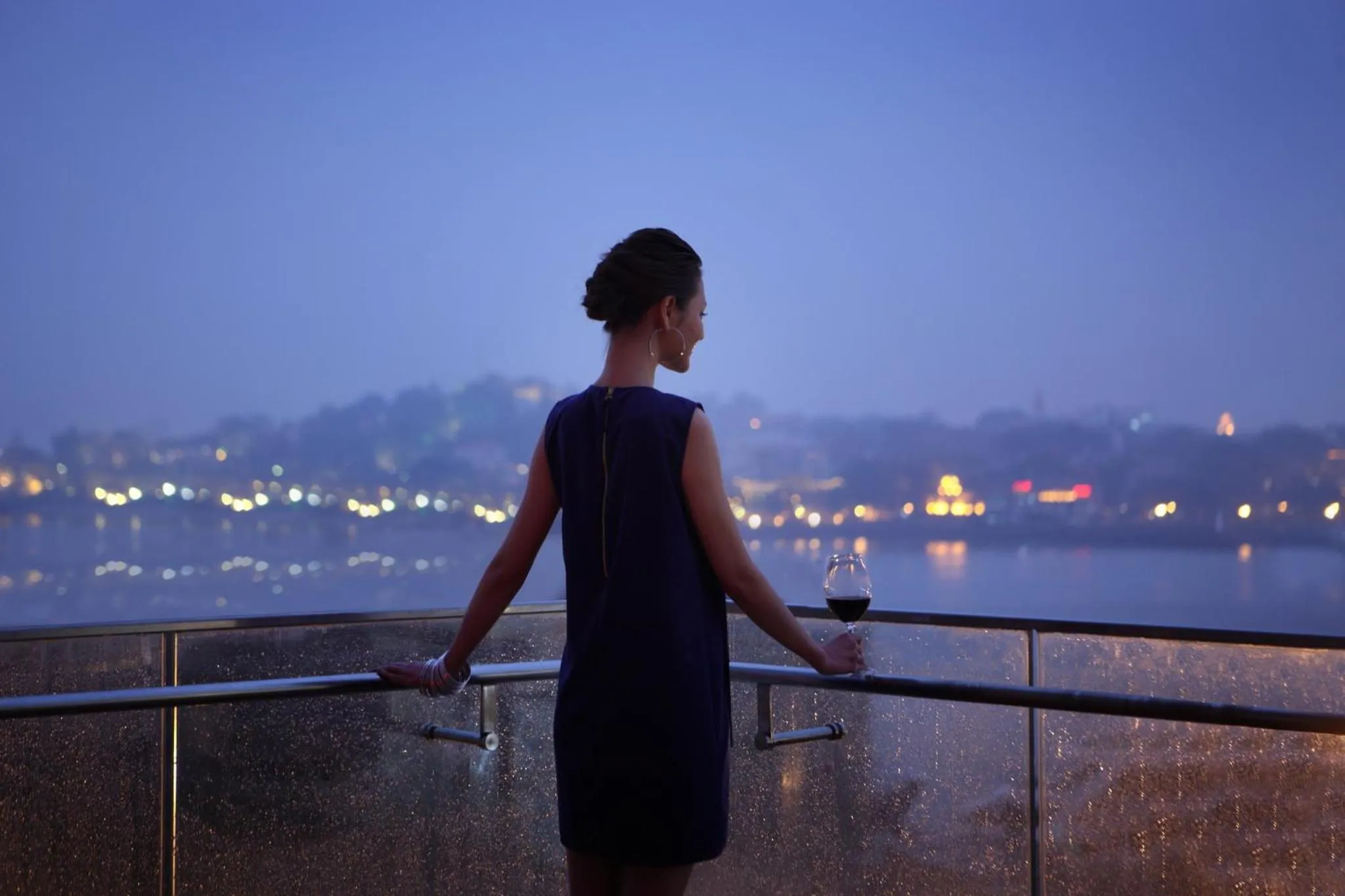 Lounge or bar in Hotel Indigo Xiamen Harbour by IHG