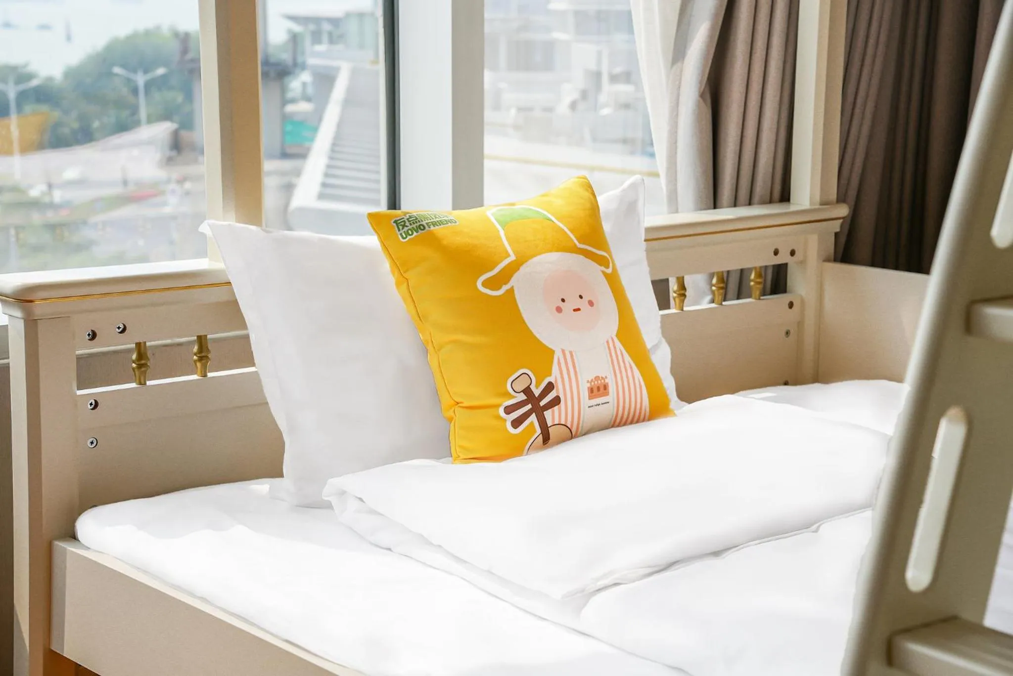 Photo of the whole room, Bed in Hotel Indigo Xiamen Harbour by IHG