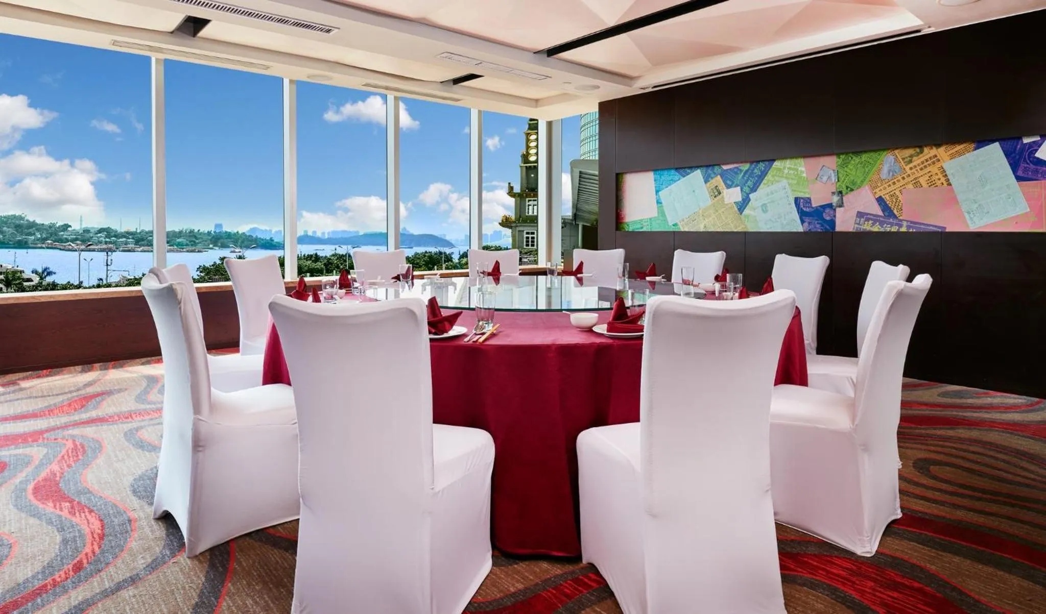 Meeting/conference room in Hotel Indigo Xiamen Harbour by IHG