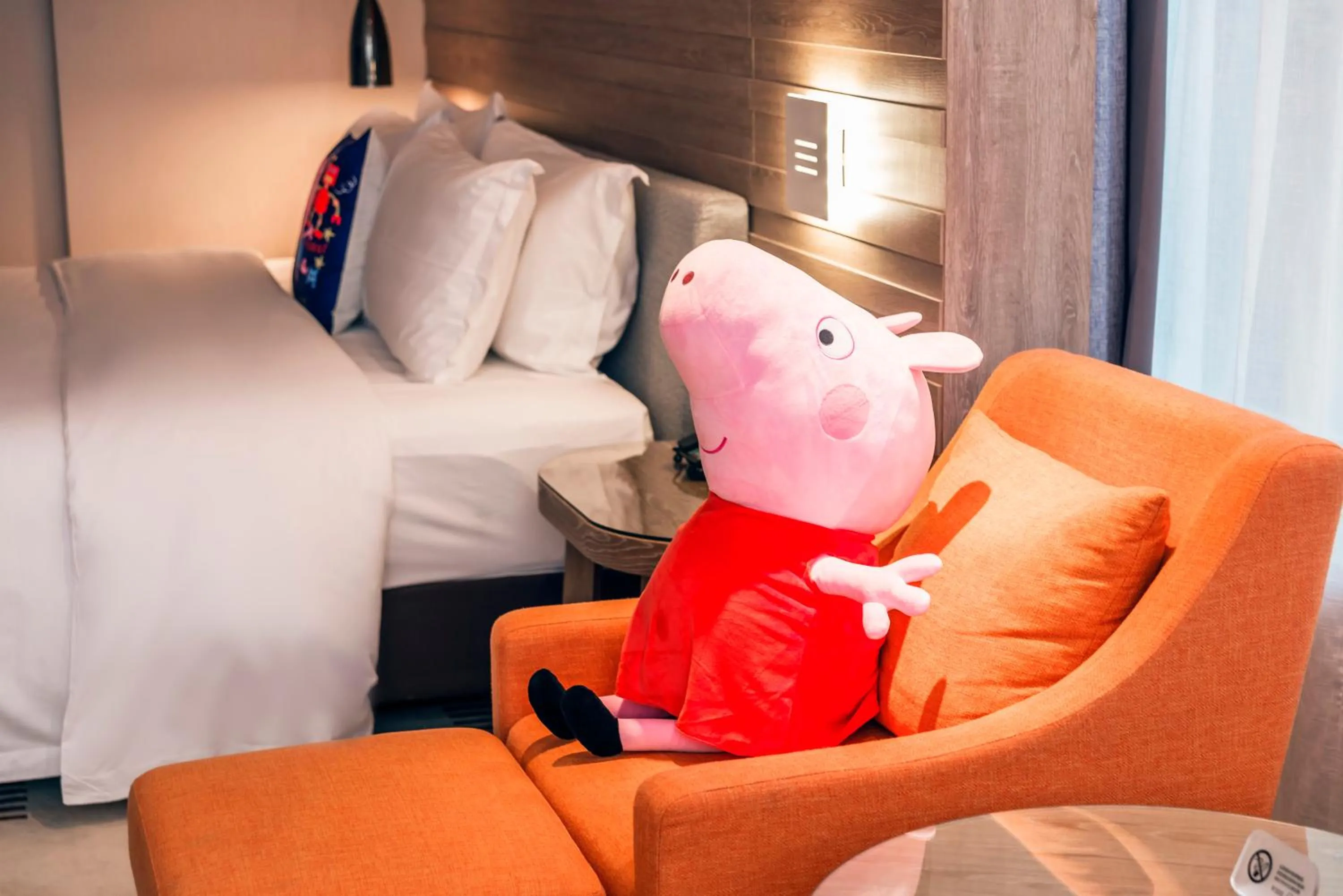 Bedroom in Hotel Indigo Xiamen Harbour by IHG