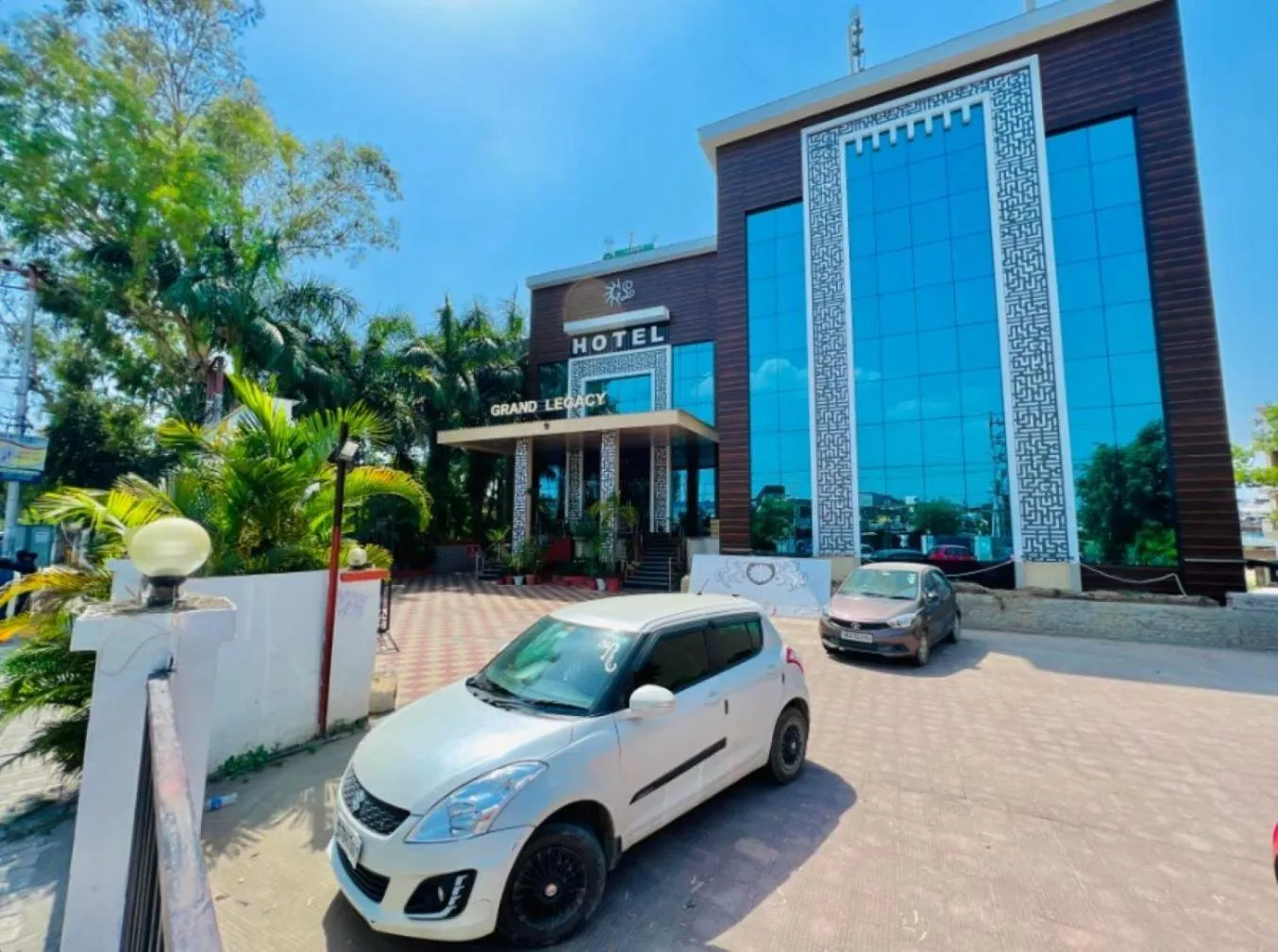 Parking in Grand Legacy Beacon, Dehradun