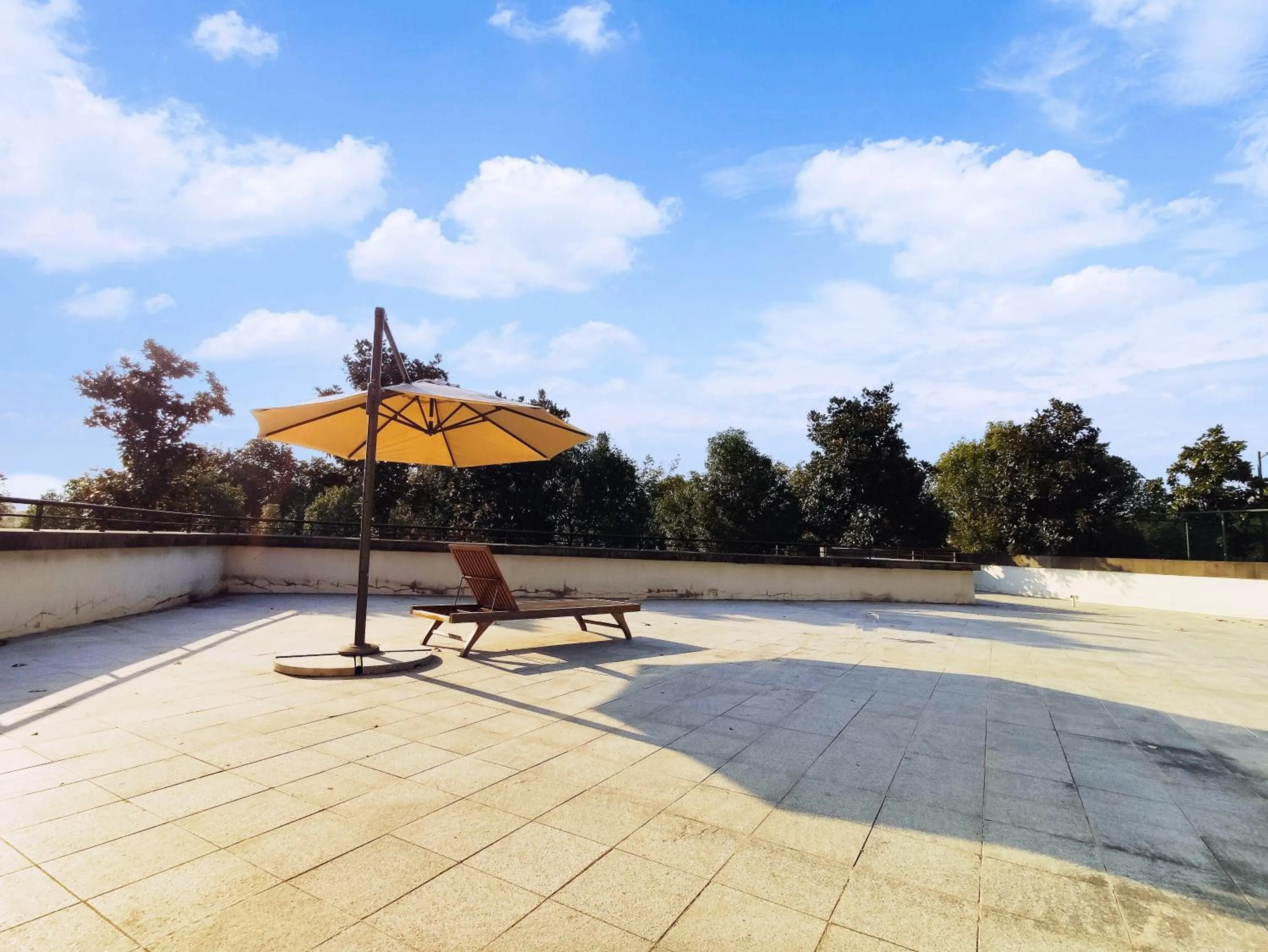 Balcony/Terrace in Holiday Inn Resort Chaohu Hot Spring by IHG