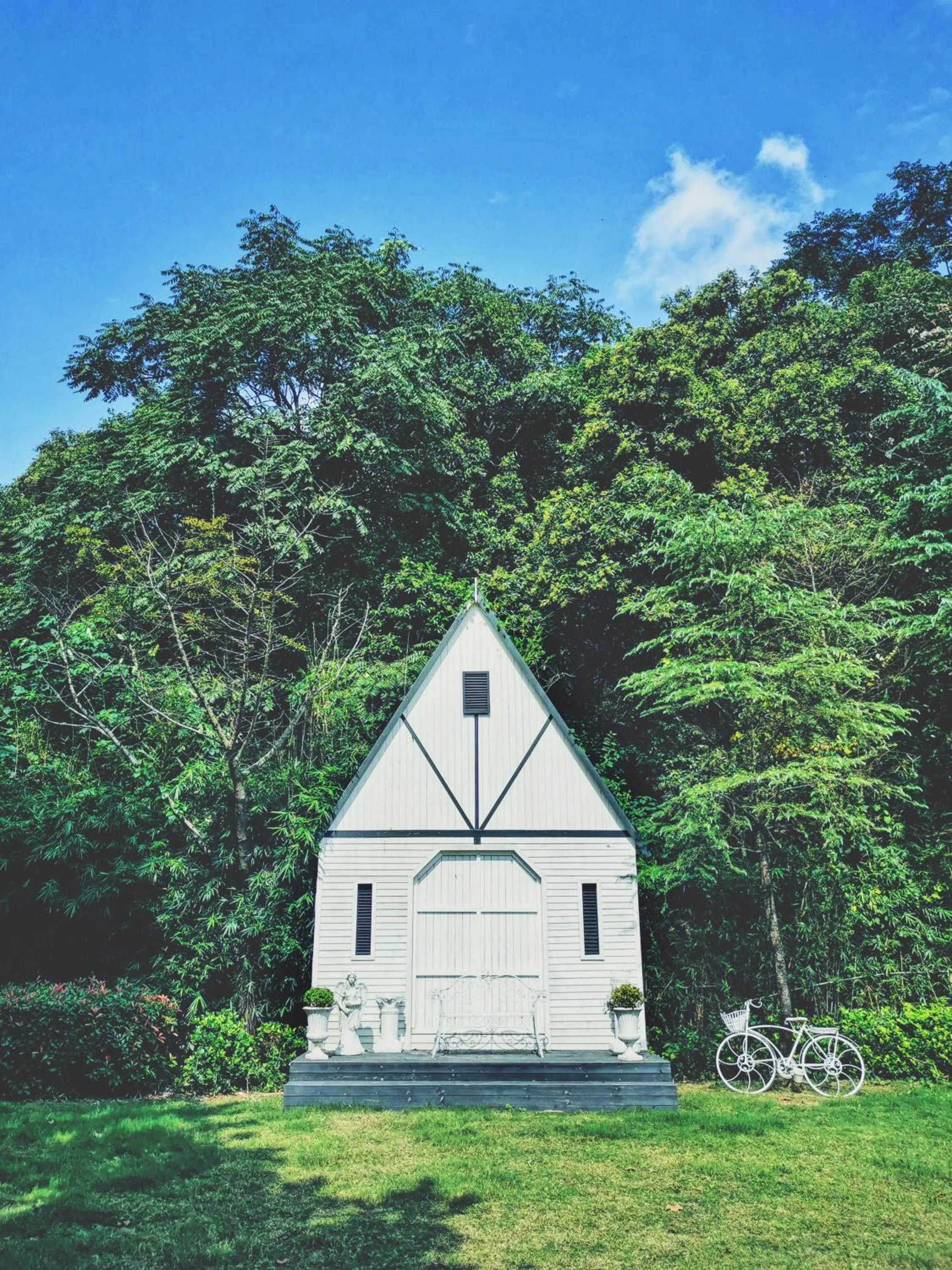 Property building in Holiday Inn Resort Chaohu Hot Spring by IHG