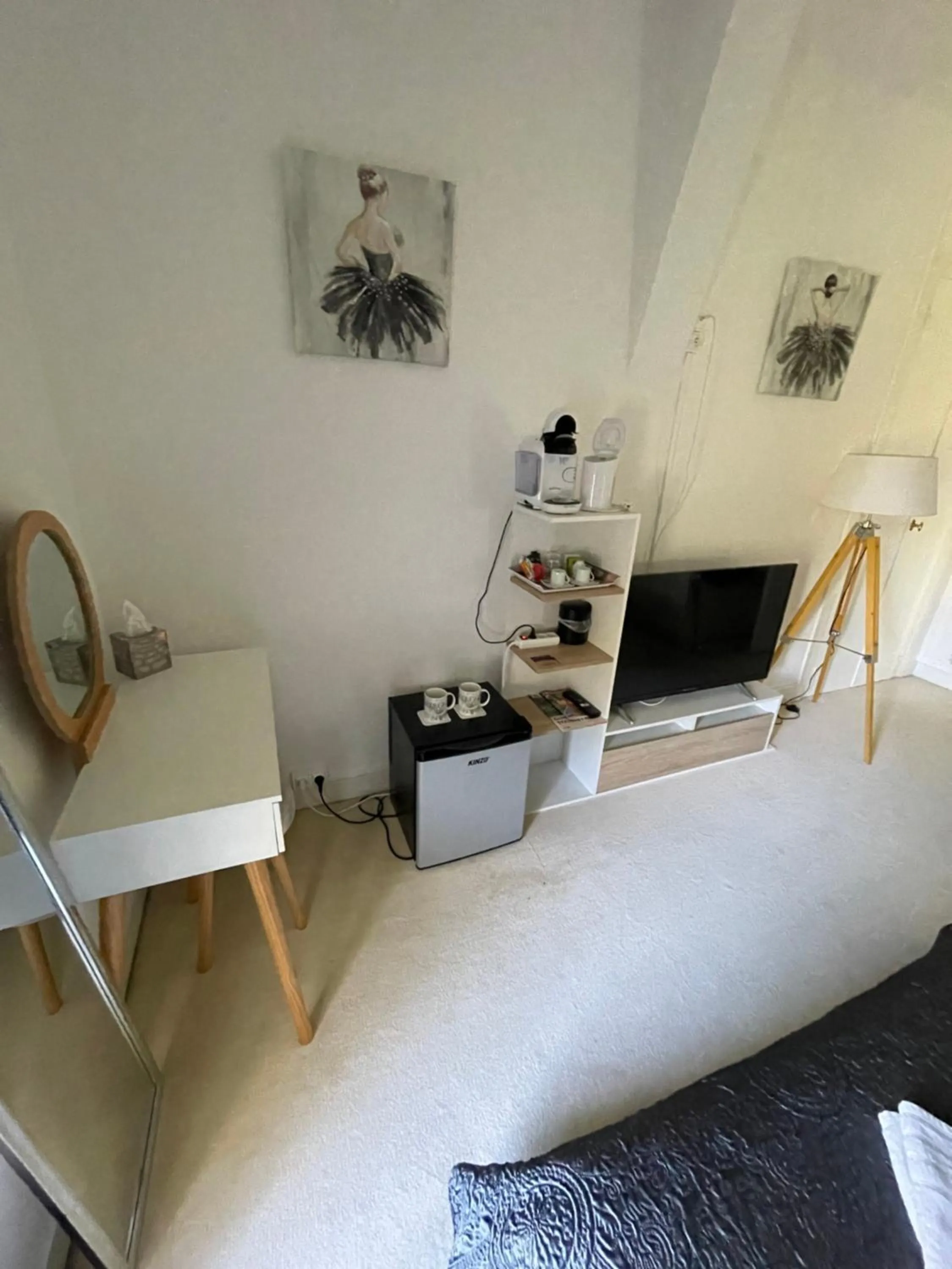 Vue du Château d'Excideuil en chambres