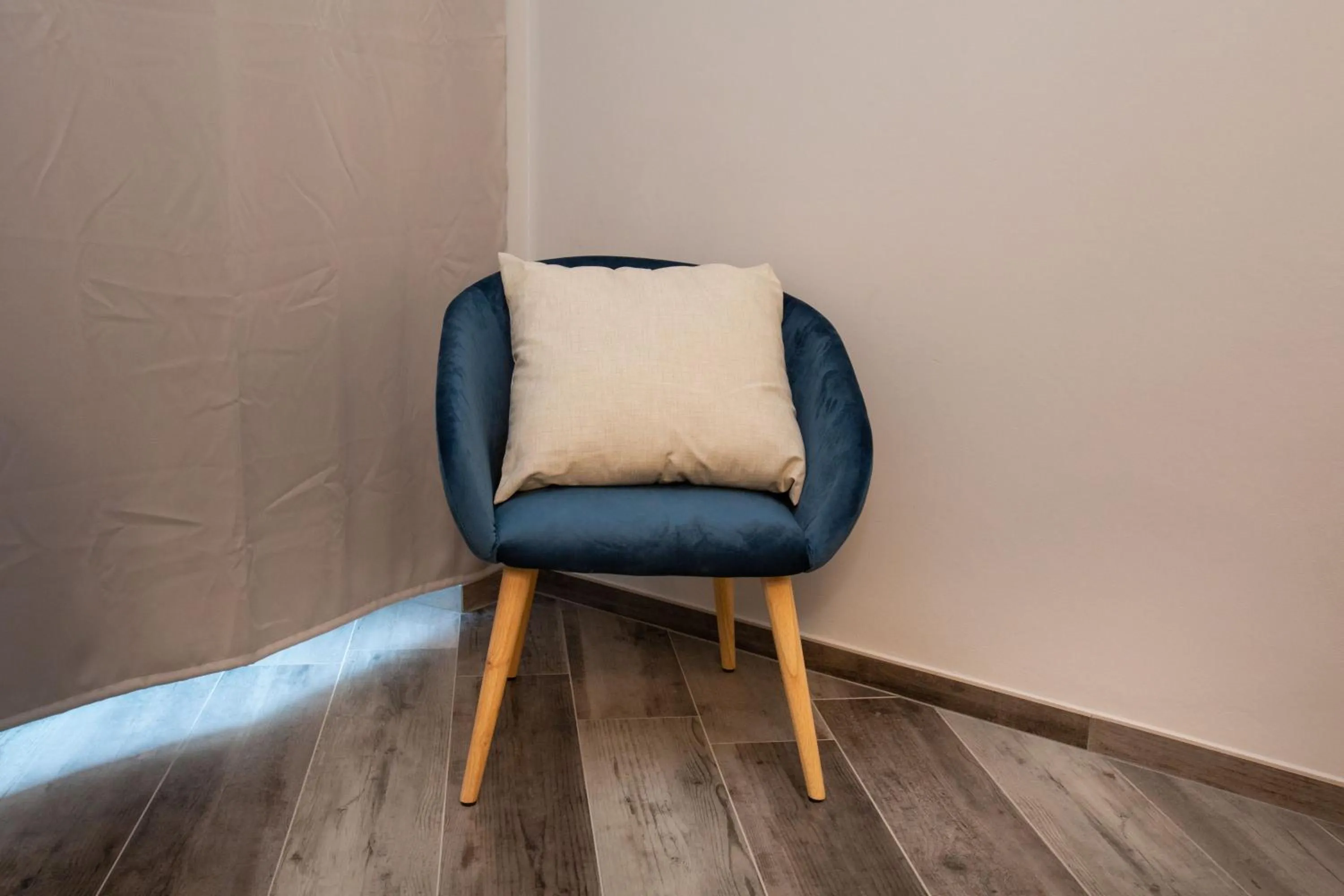 Seating area in AL 54 Accommodation