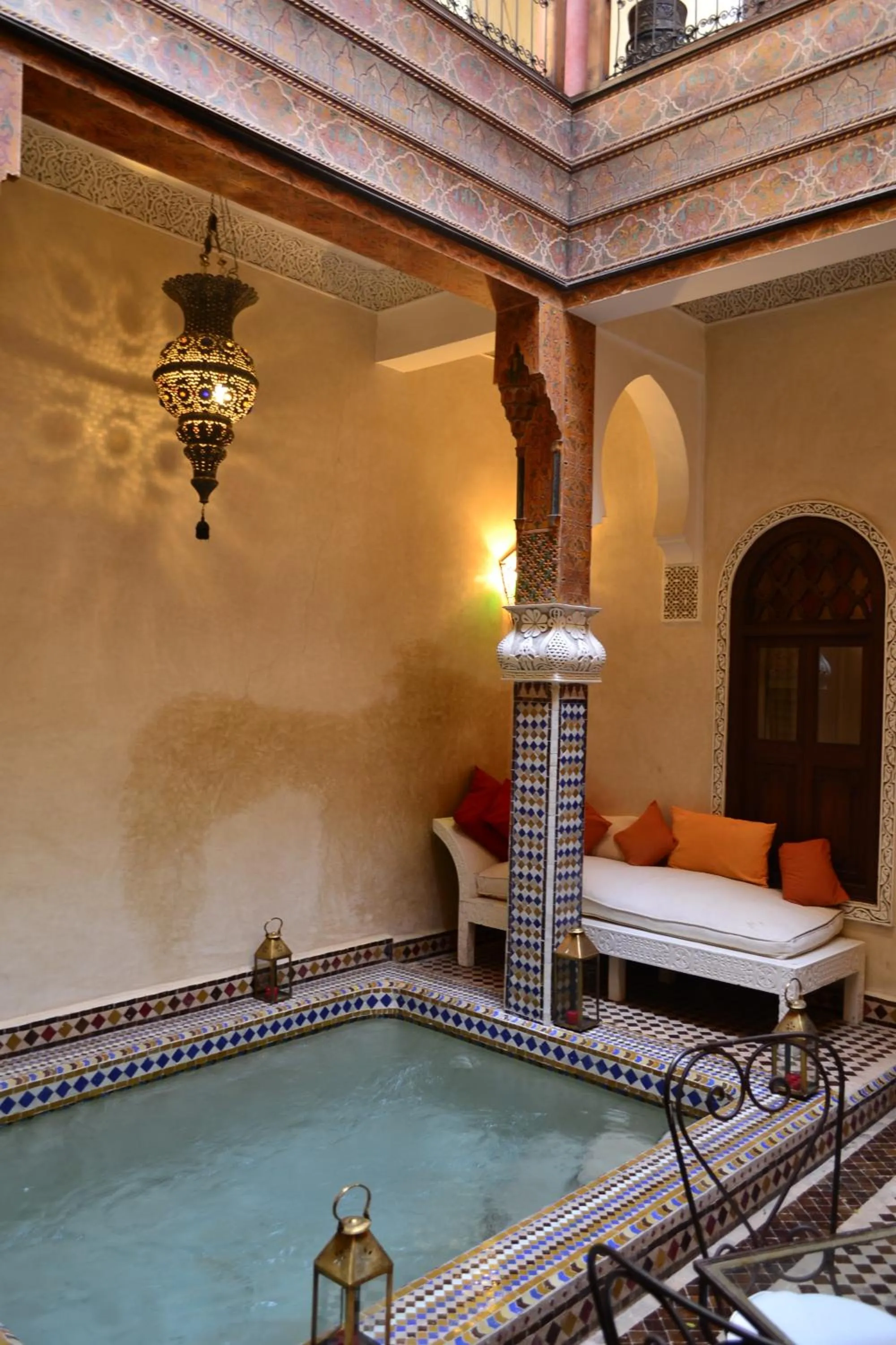 Swimming pool in Riad Charik