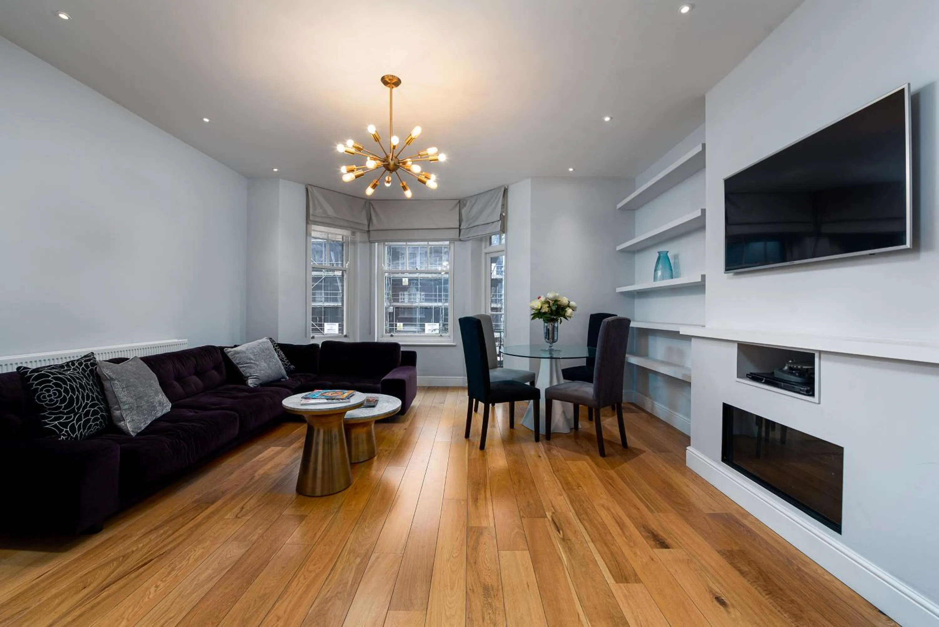 TV and multimedia in Beaufort Mansions , Chelsea