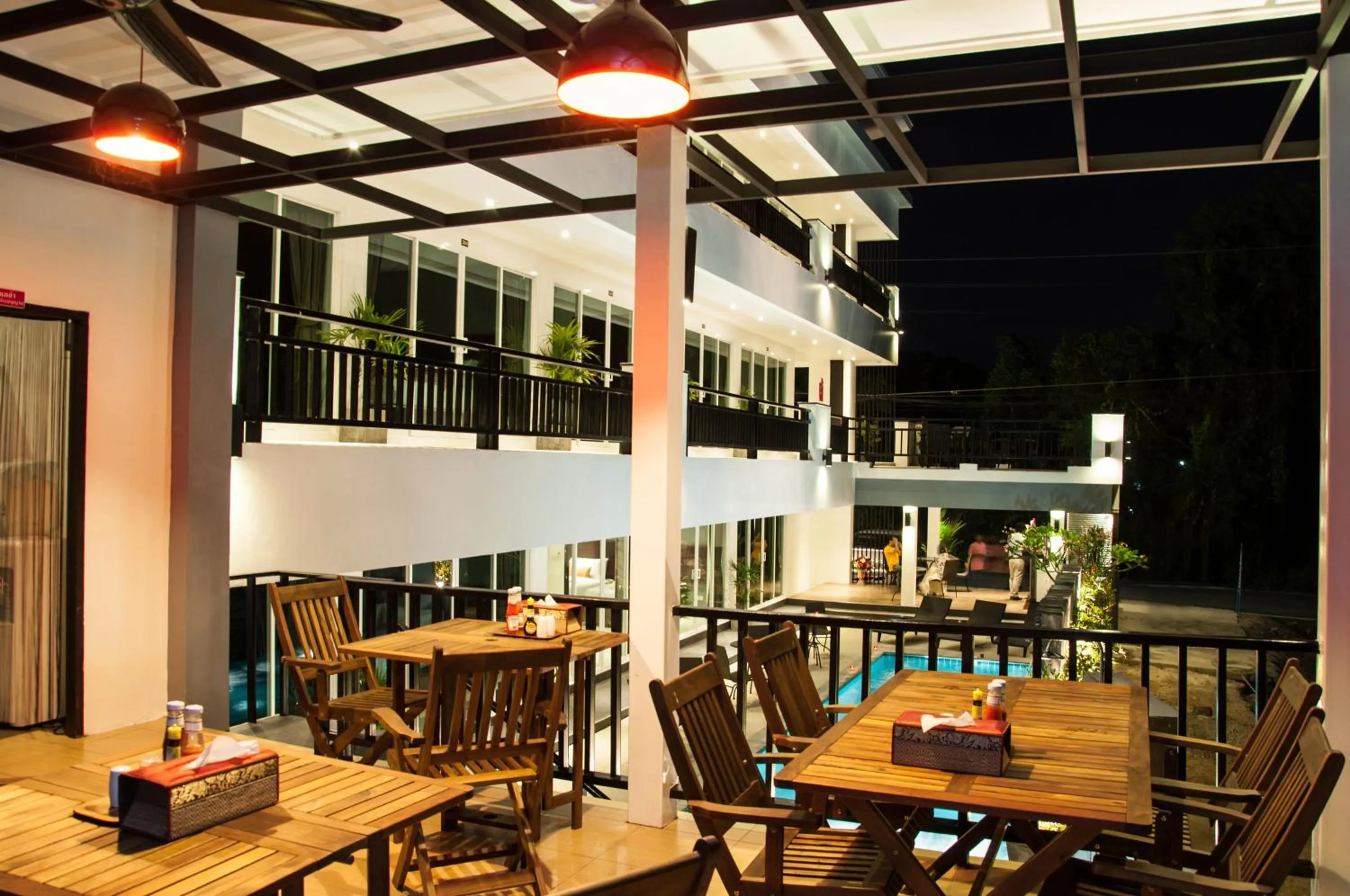 Restaurant/places to eat in Amin Resort