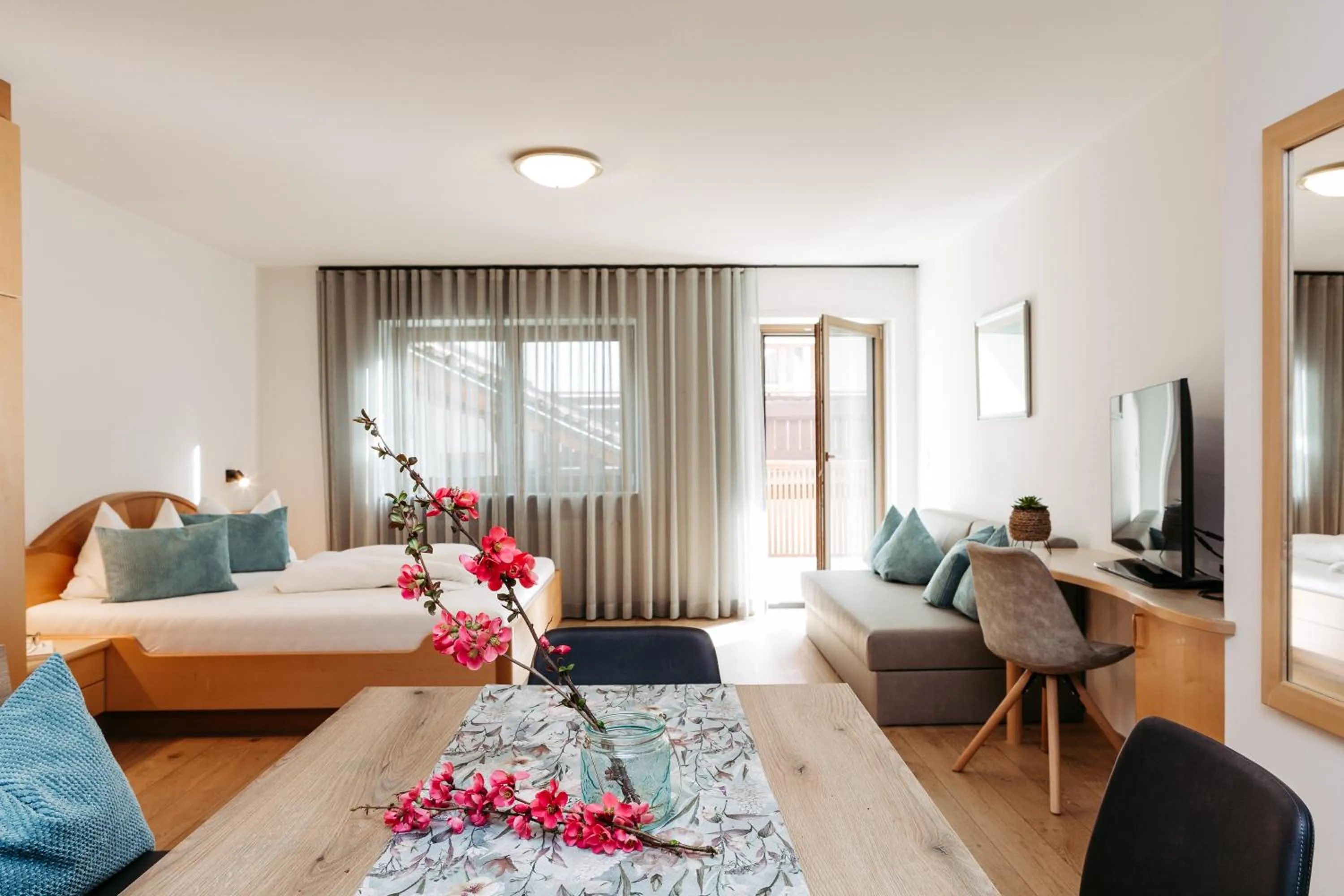 Photo of the whole room, Bed in Apartm. & BB Ferienidylle Gstrein