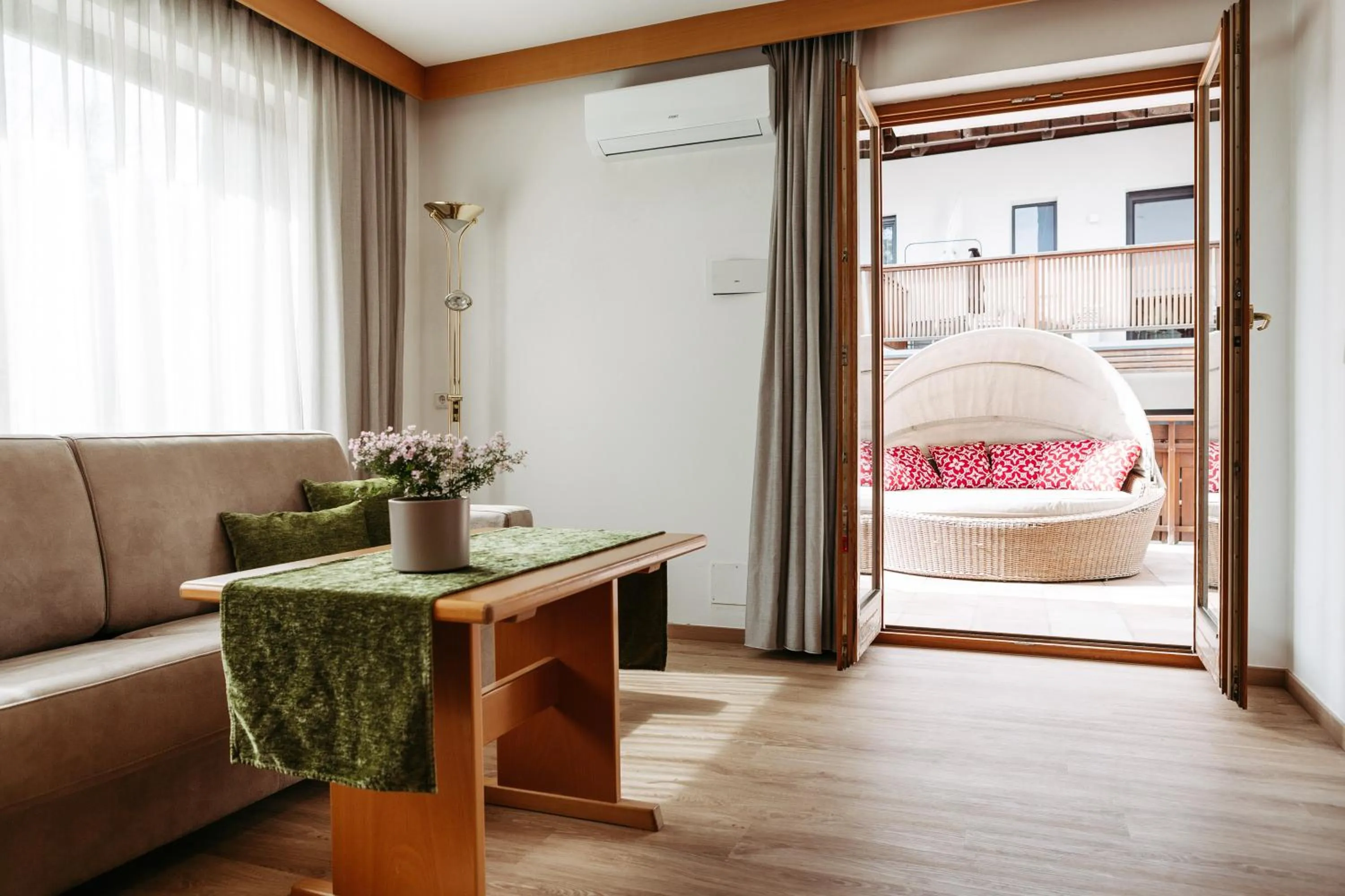 Living room, Bed in Apartm. & BB Ferienidylle Gstrein