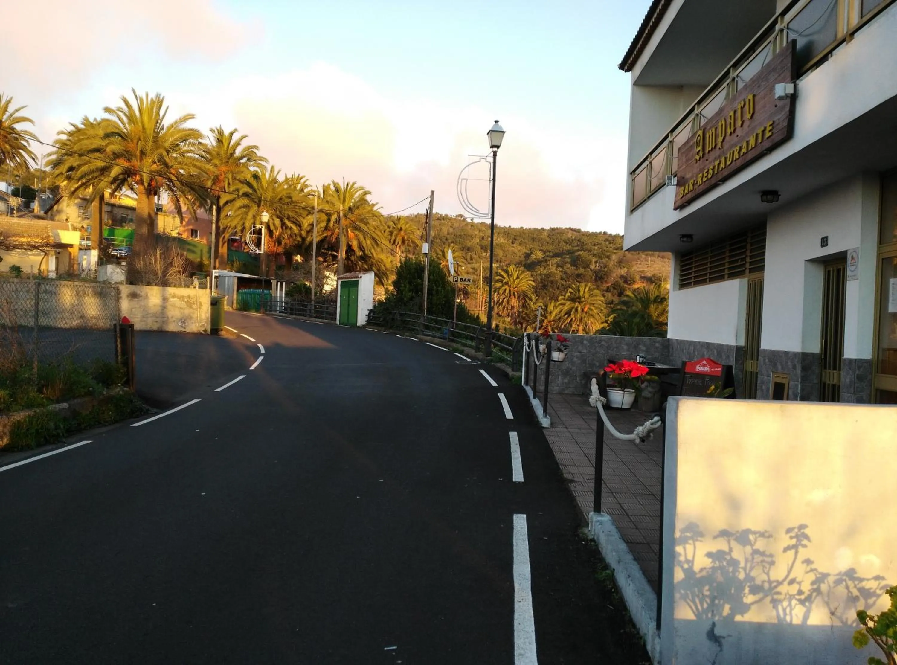 Restaurant/places to eat in Pensión Amparo Las Hayas