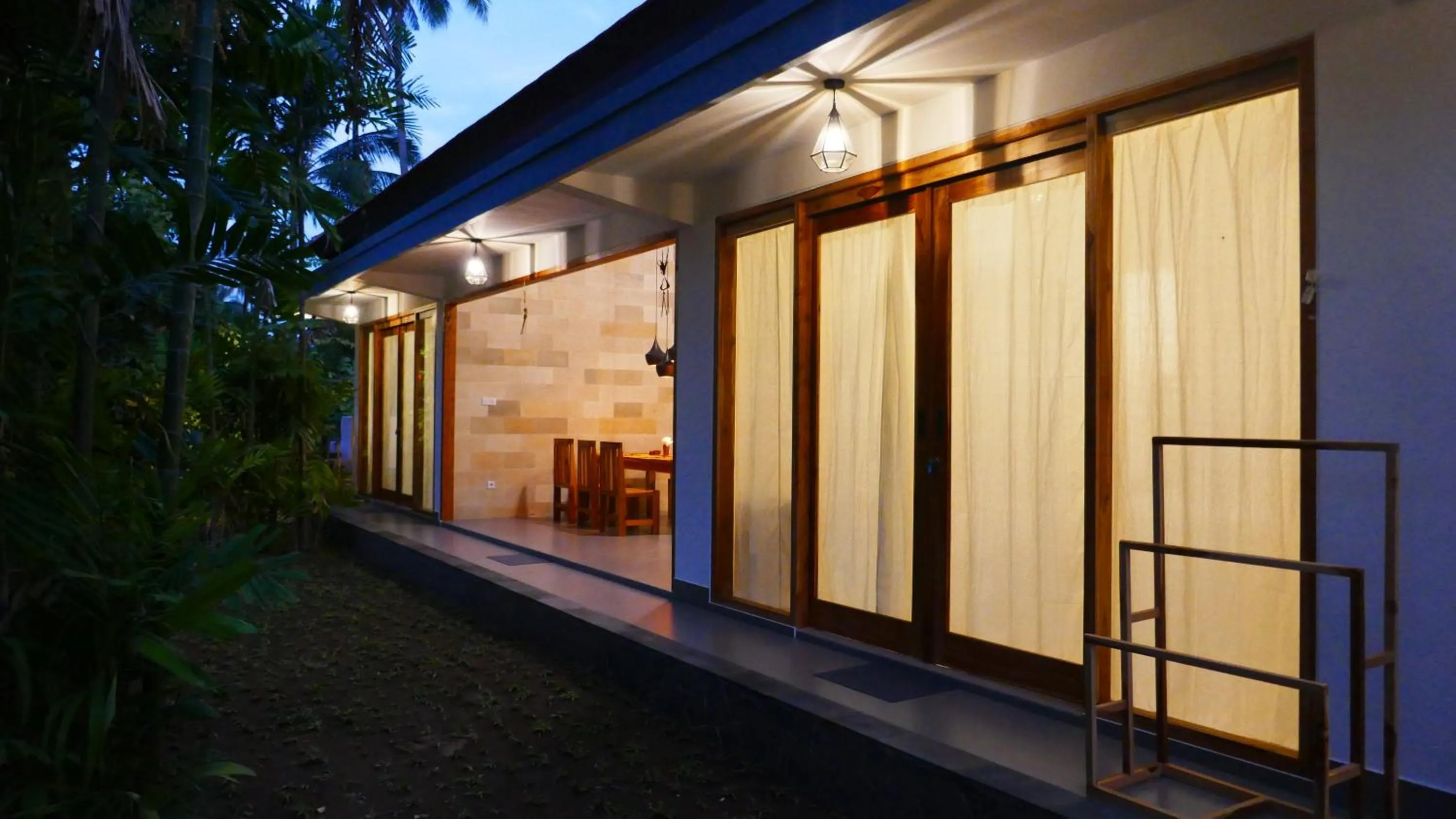 Facade/entrance in Palm Beach Villas Bali