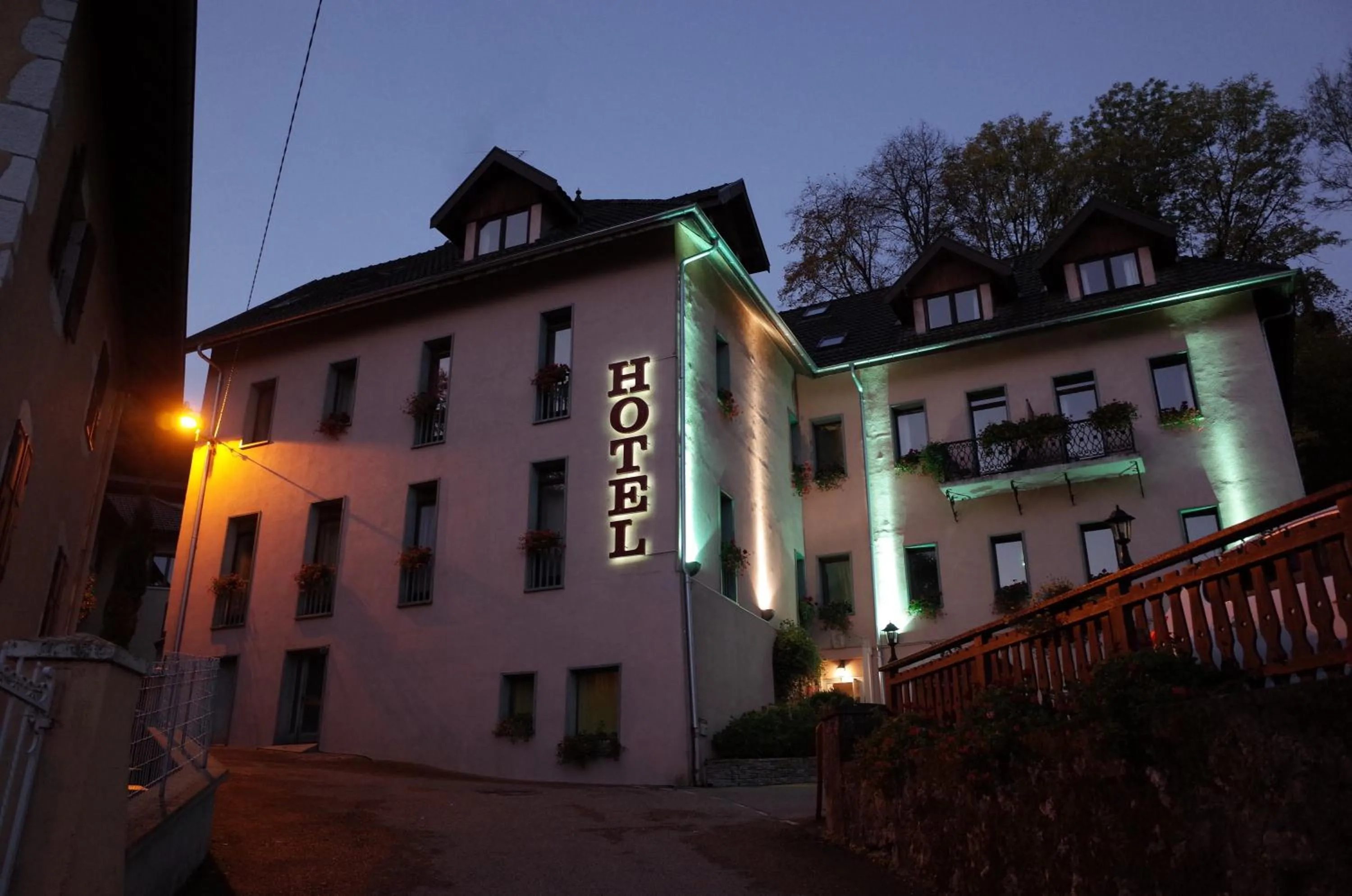 Property building in Hotel des Marquisats