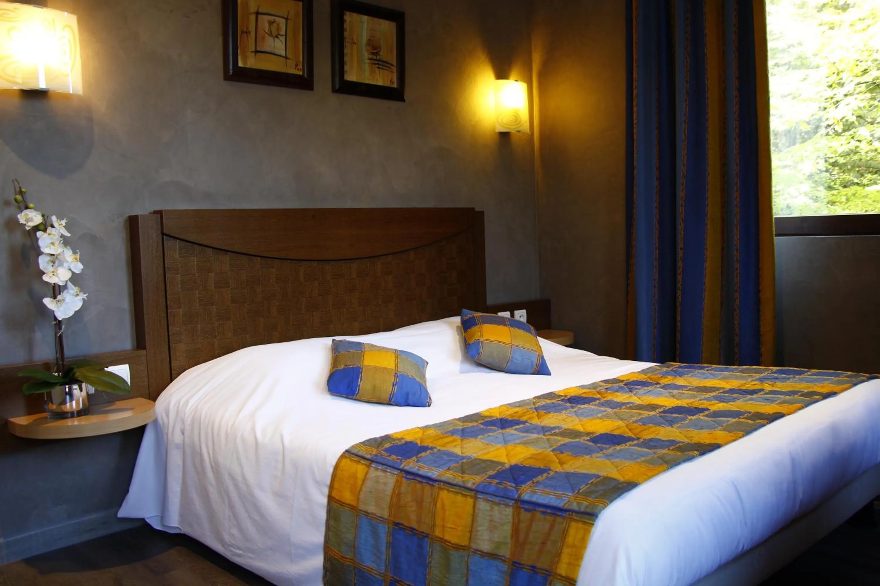 Bedroom, Bed in Hotel des Marquisats