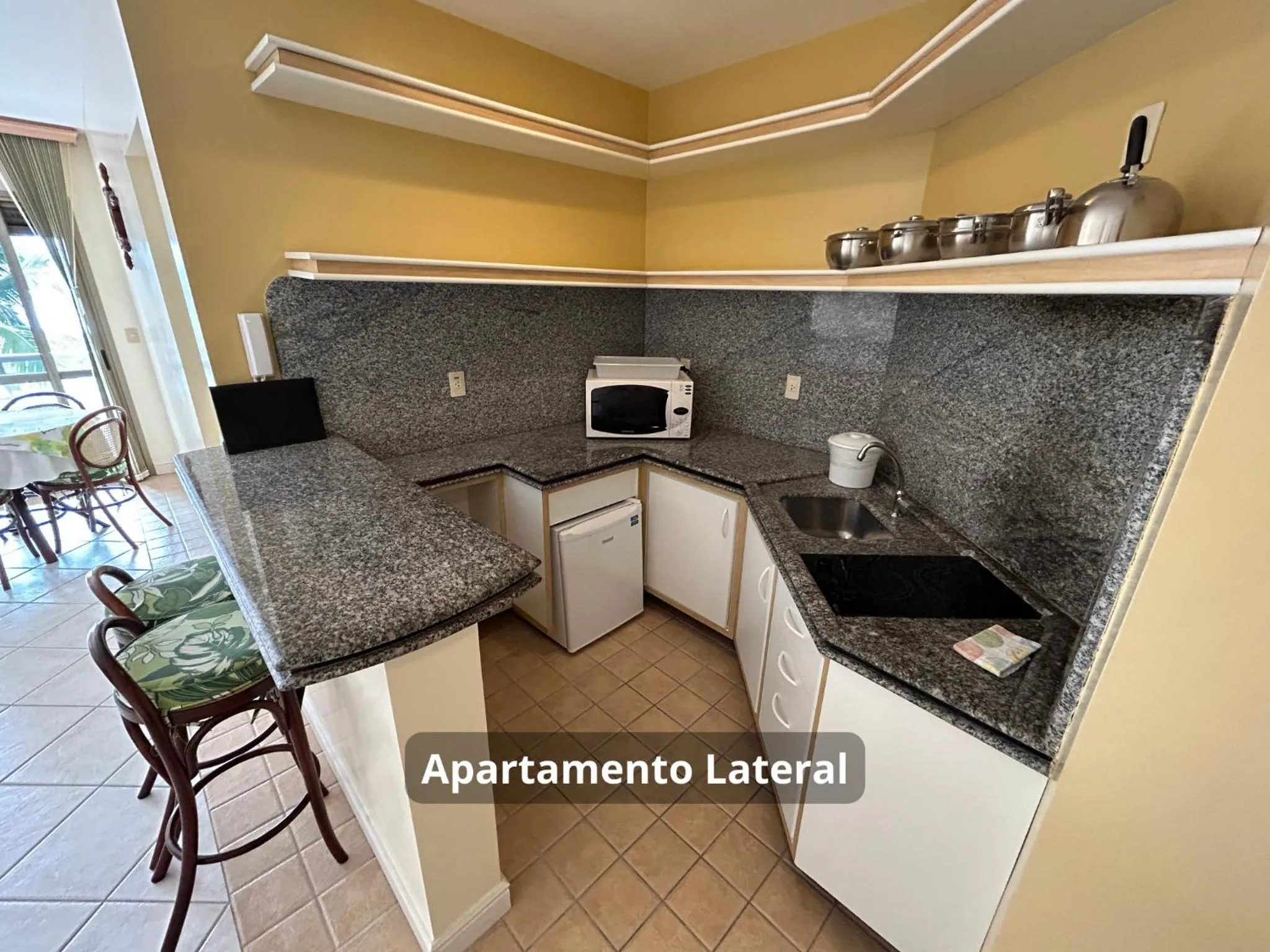 Golfinhos Apart Hotel