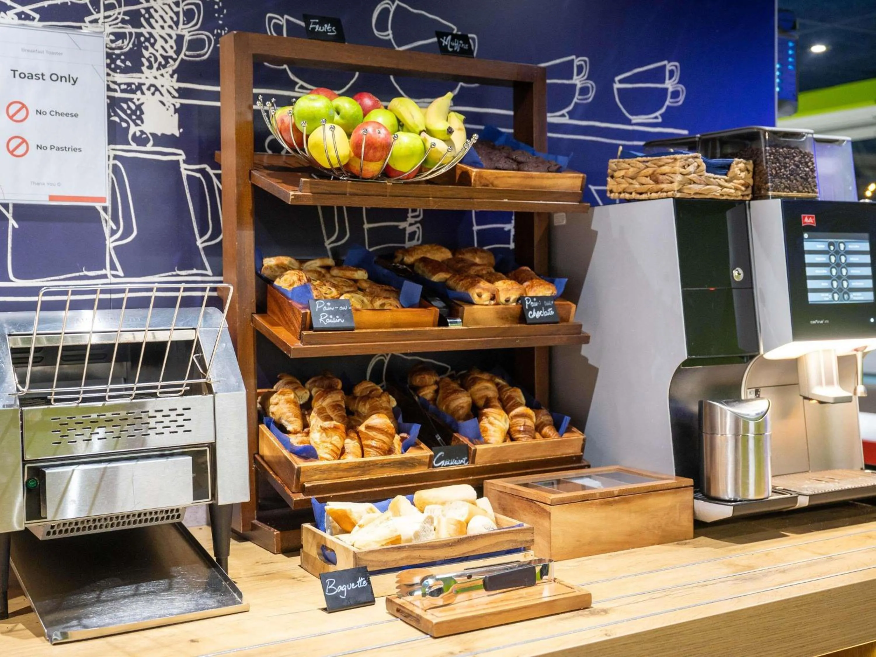 Breakfast in ibis budget London Barking