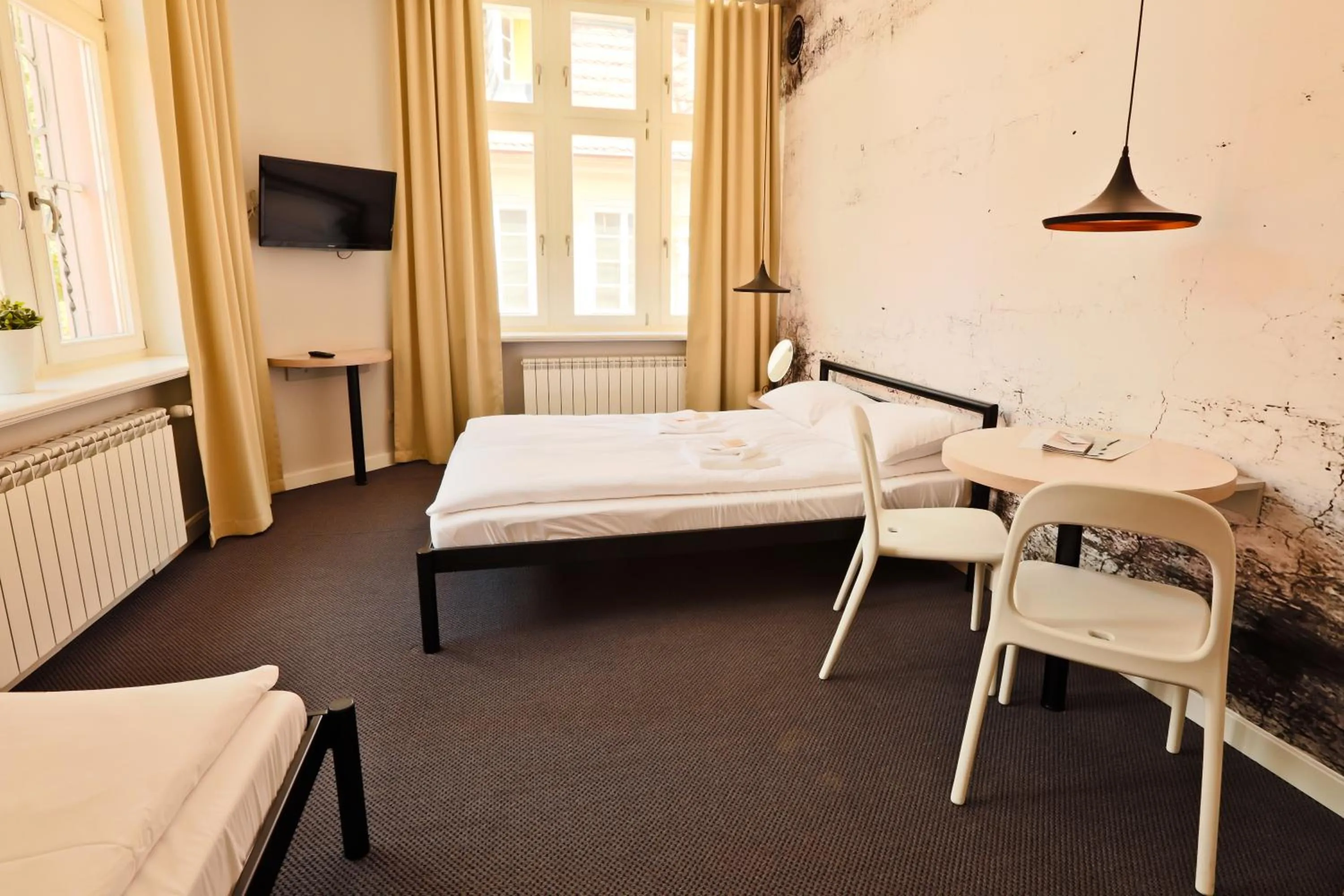 Photo of the whole room, Bed in Sleep in Hostel & Apartments Stary Rynek