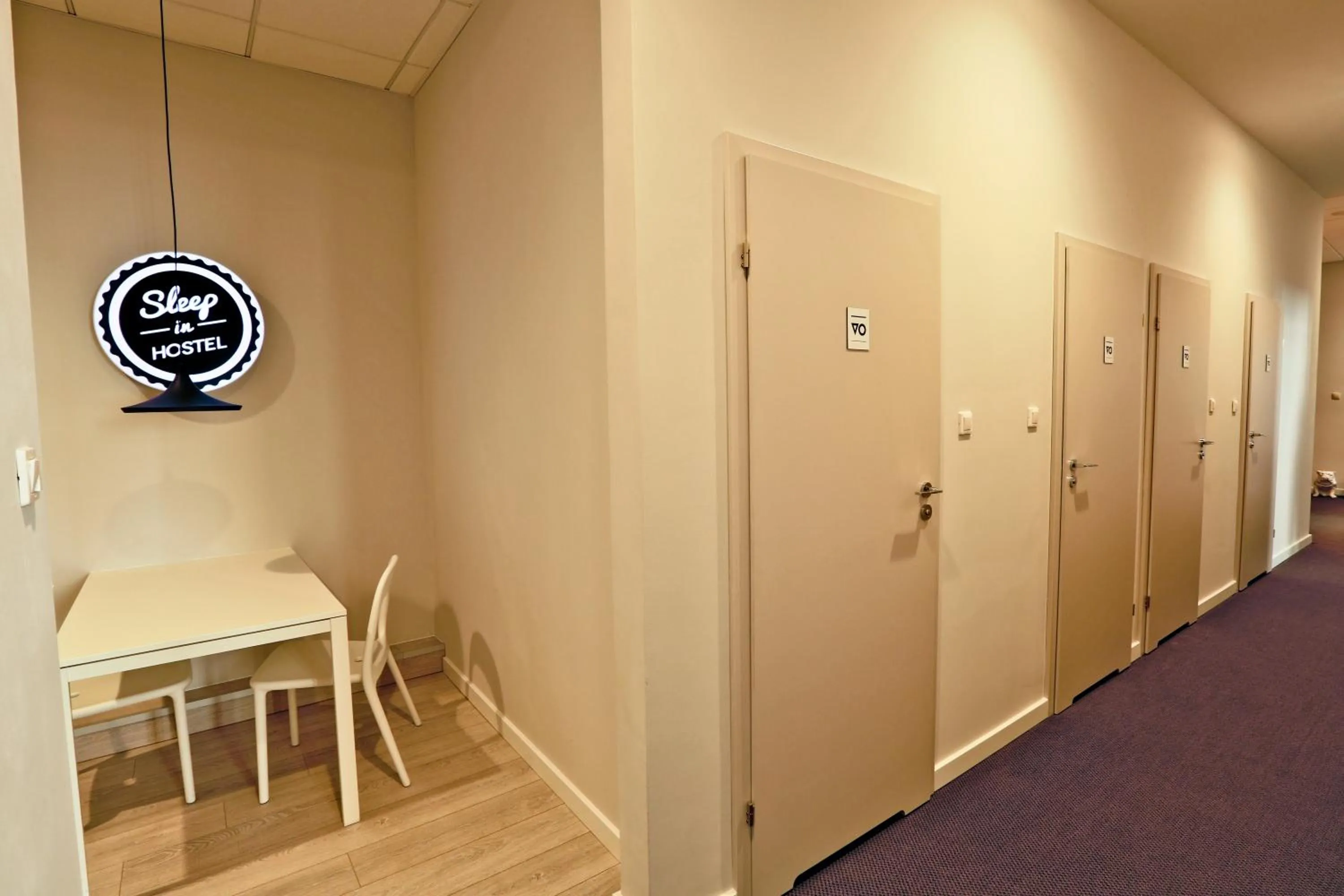 Communal lounge/ TV room in Sleep in Hostel & Apartments Stary Rynek