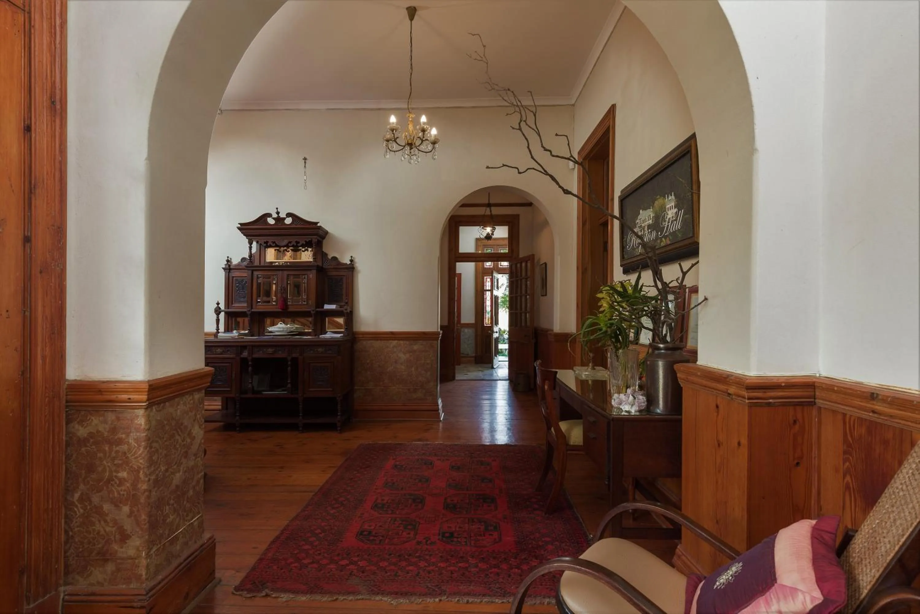 Lobby or reception in Royston Hall Historical Guesthouse