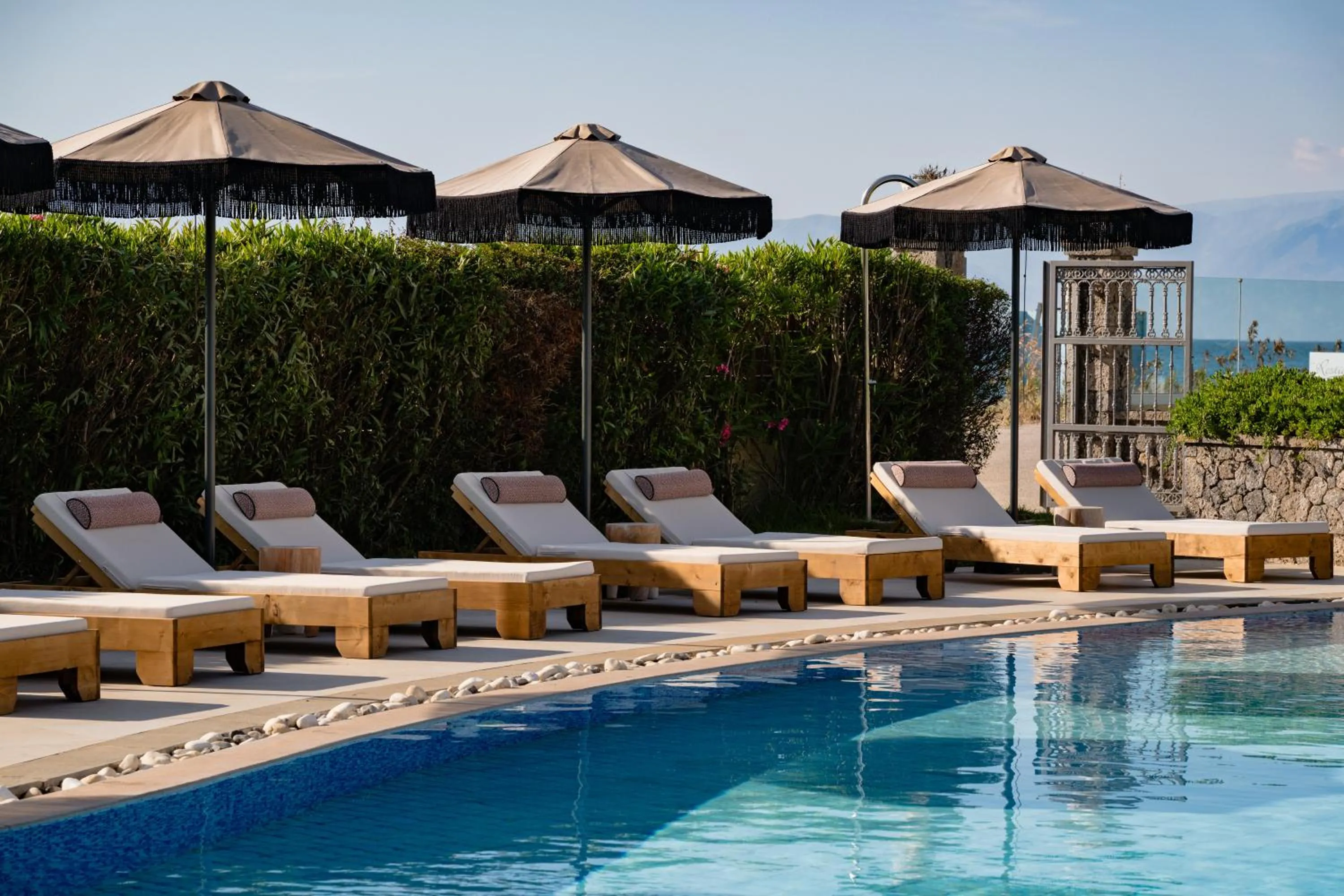 Swimming pool in Restia