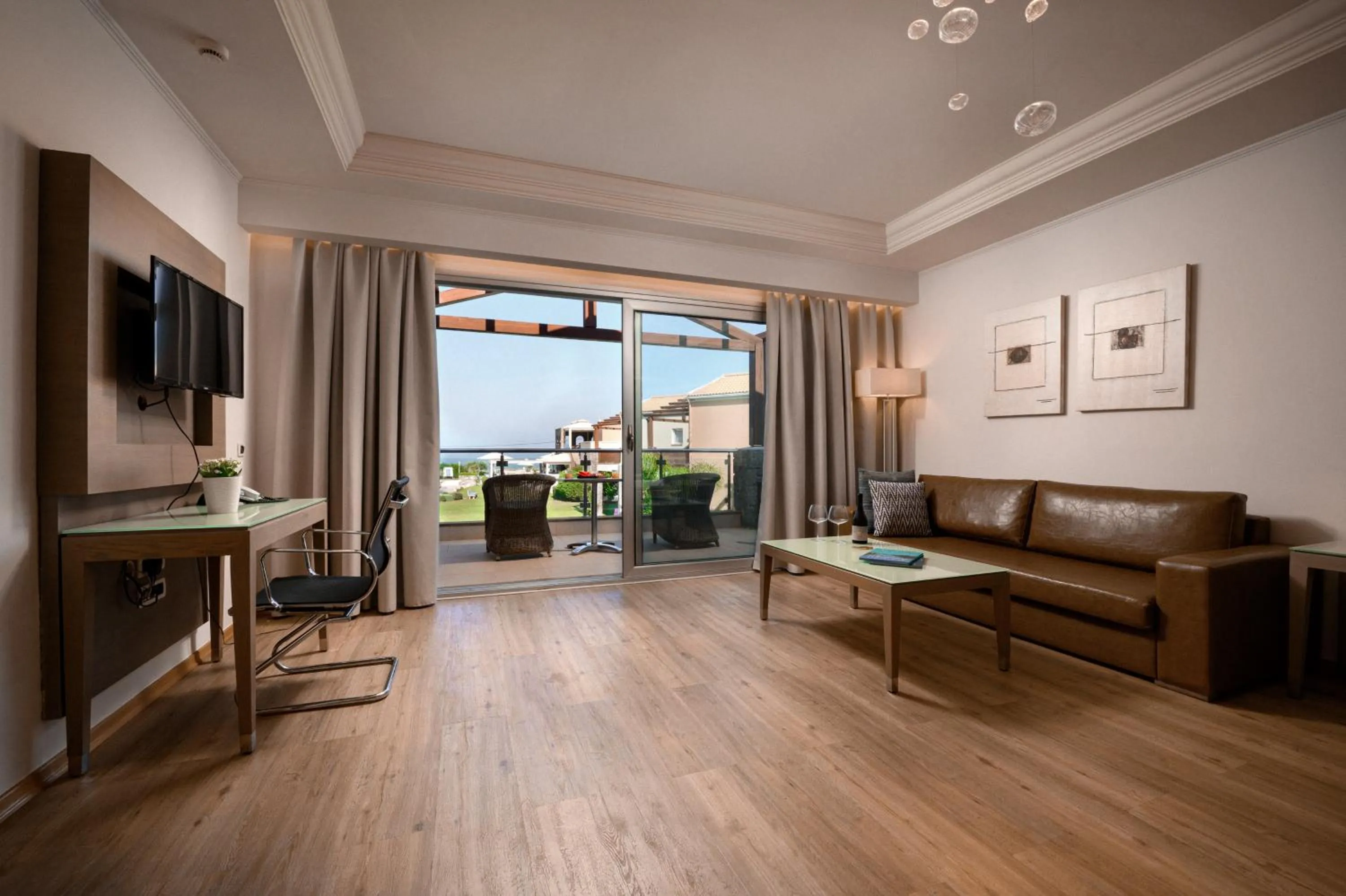 Seating area in Restia