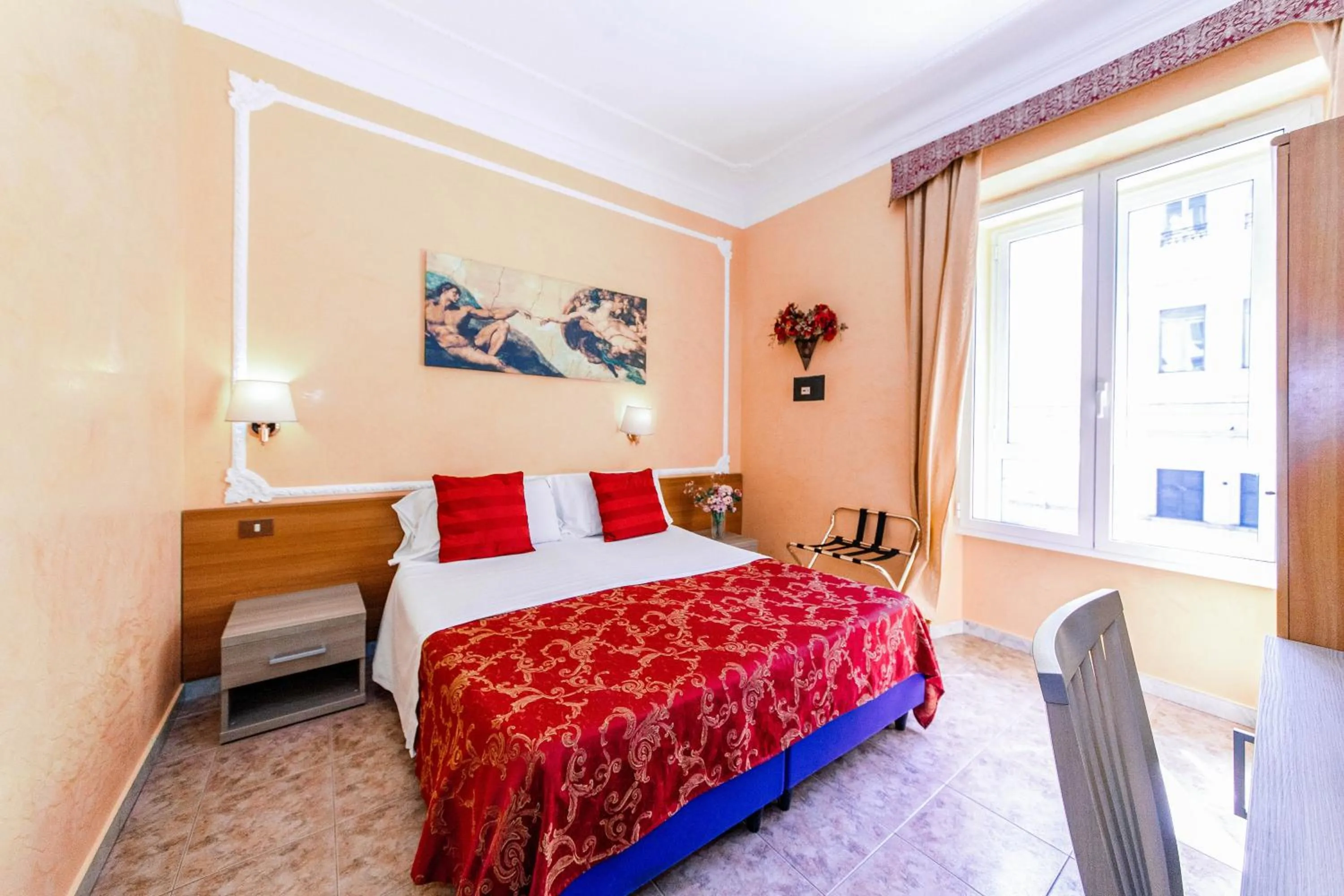 Photo of the whole room, Bed in Downtown Accommodation